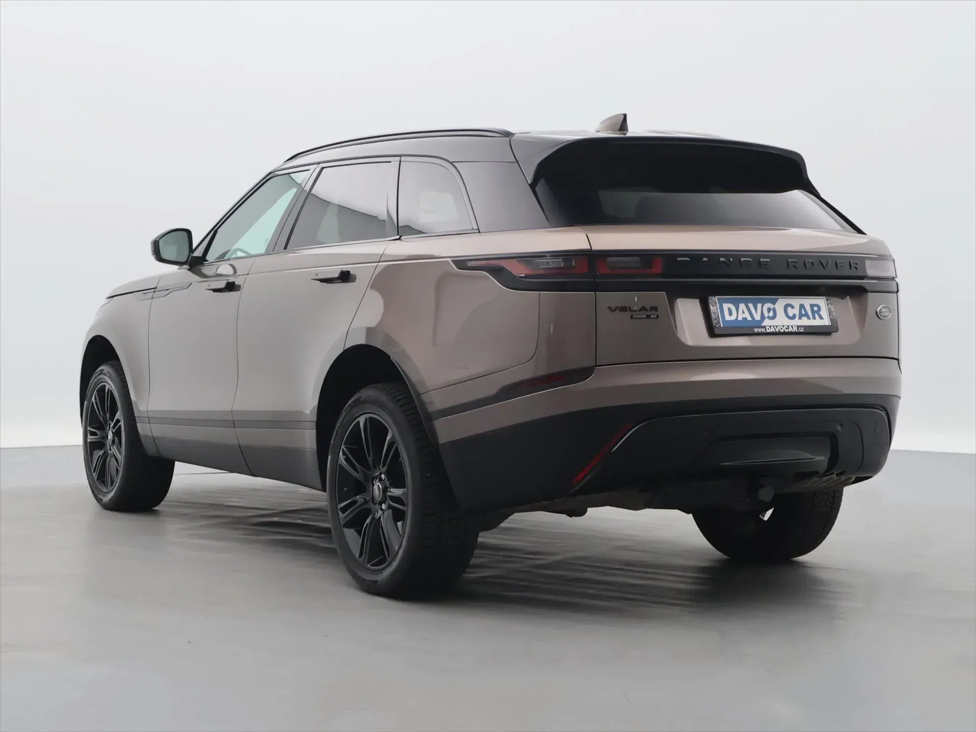 Land Rover Range Rover Velar - Náhled 5