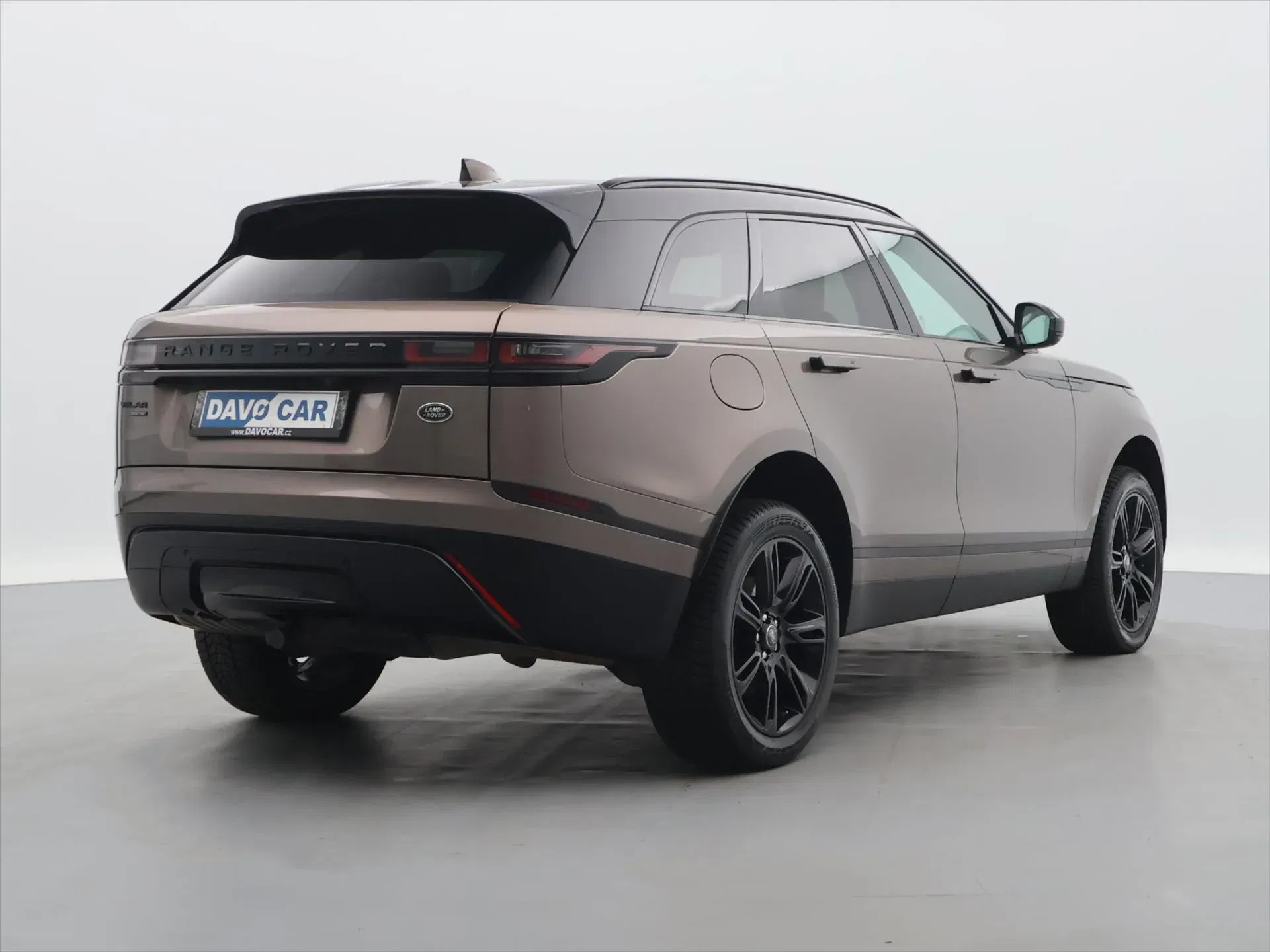 Land Rover Range Rover Velar - Náhled 7