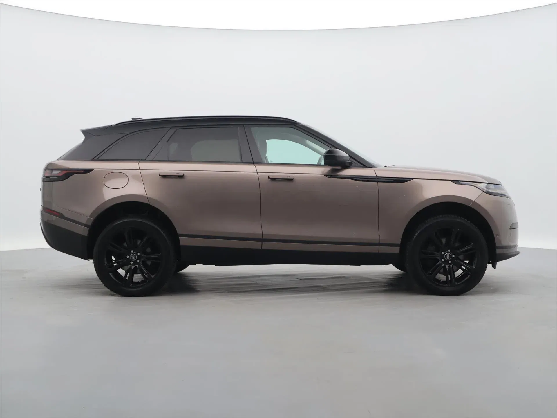 Land Rover Range Rover Velar - Náhled 8