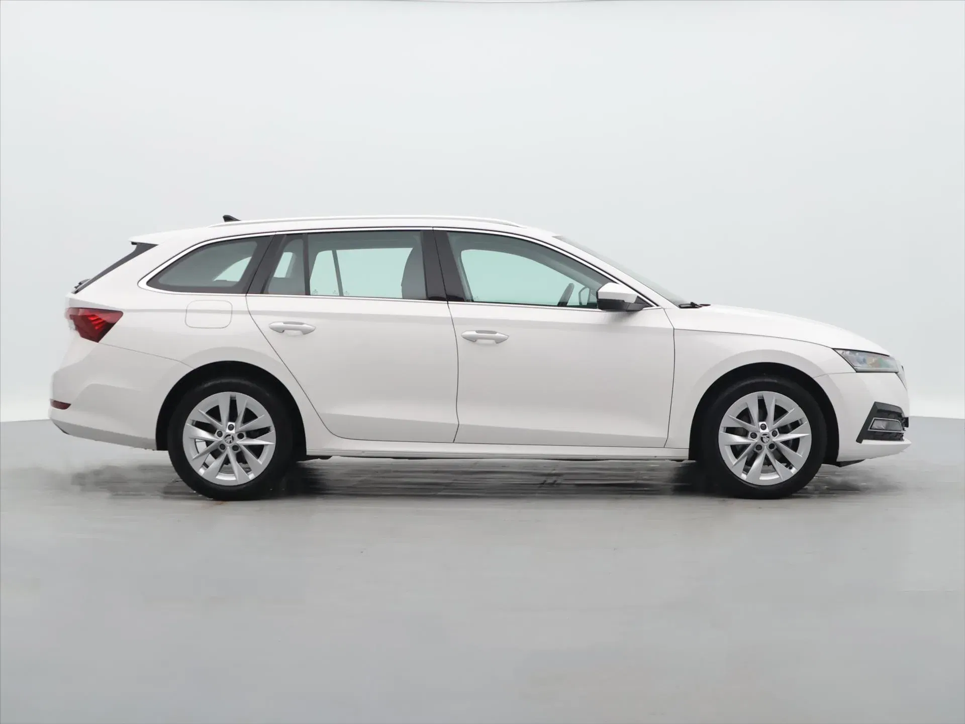 Škoda Octavia - Náhled 8