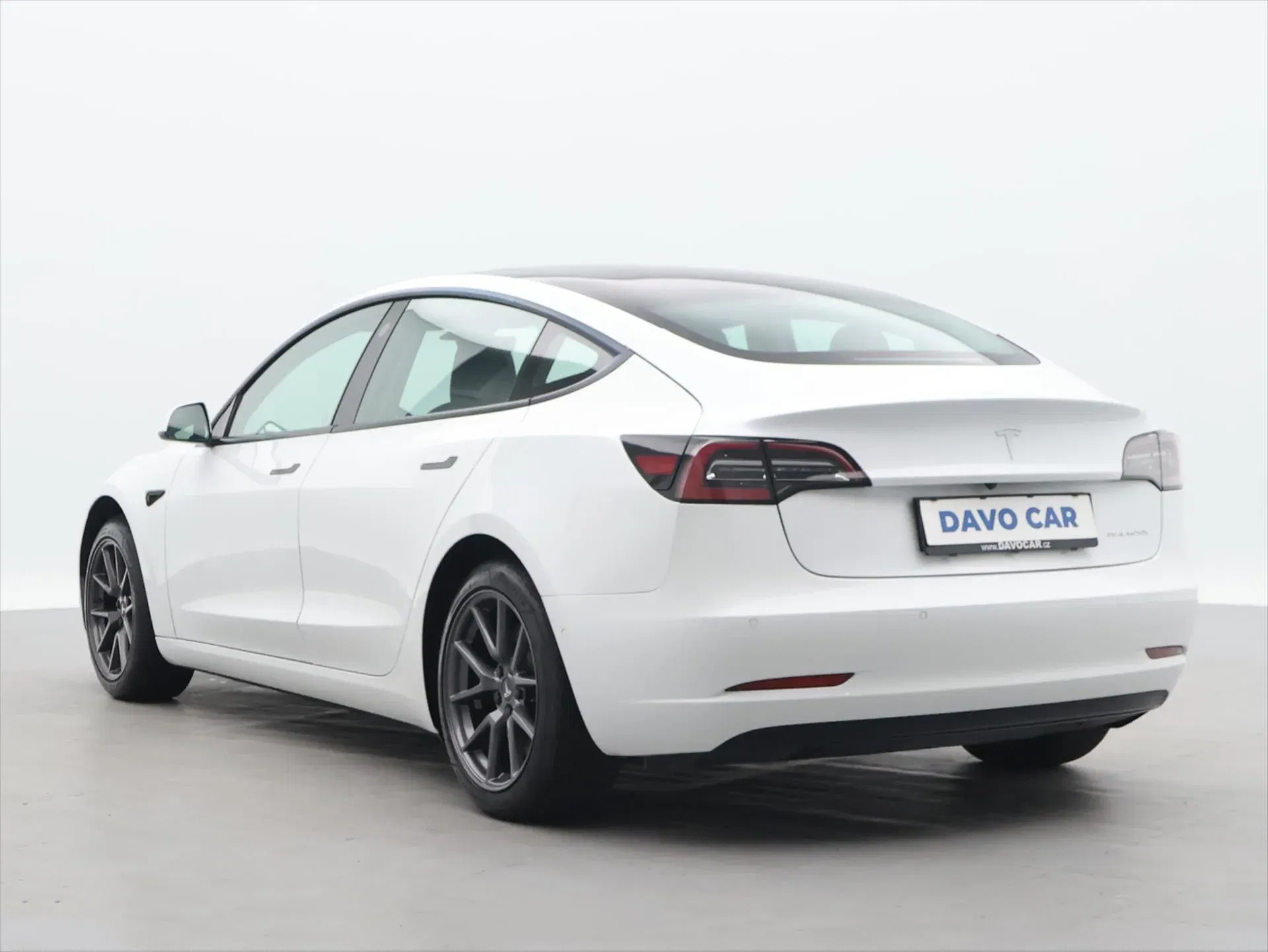 Tesla Model 3 - Náhled 5