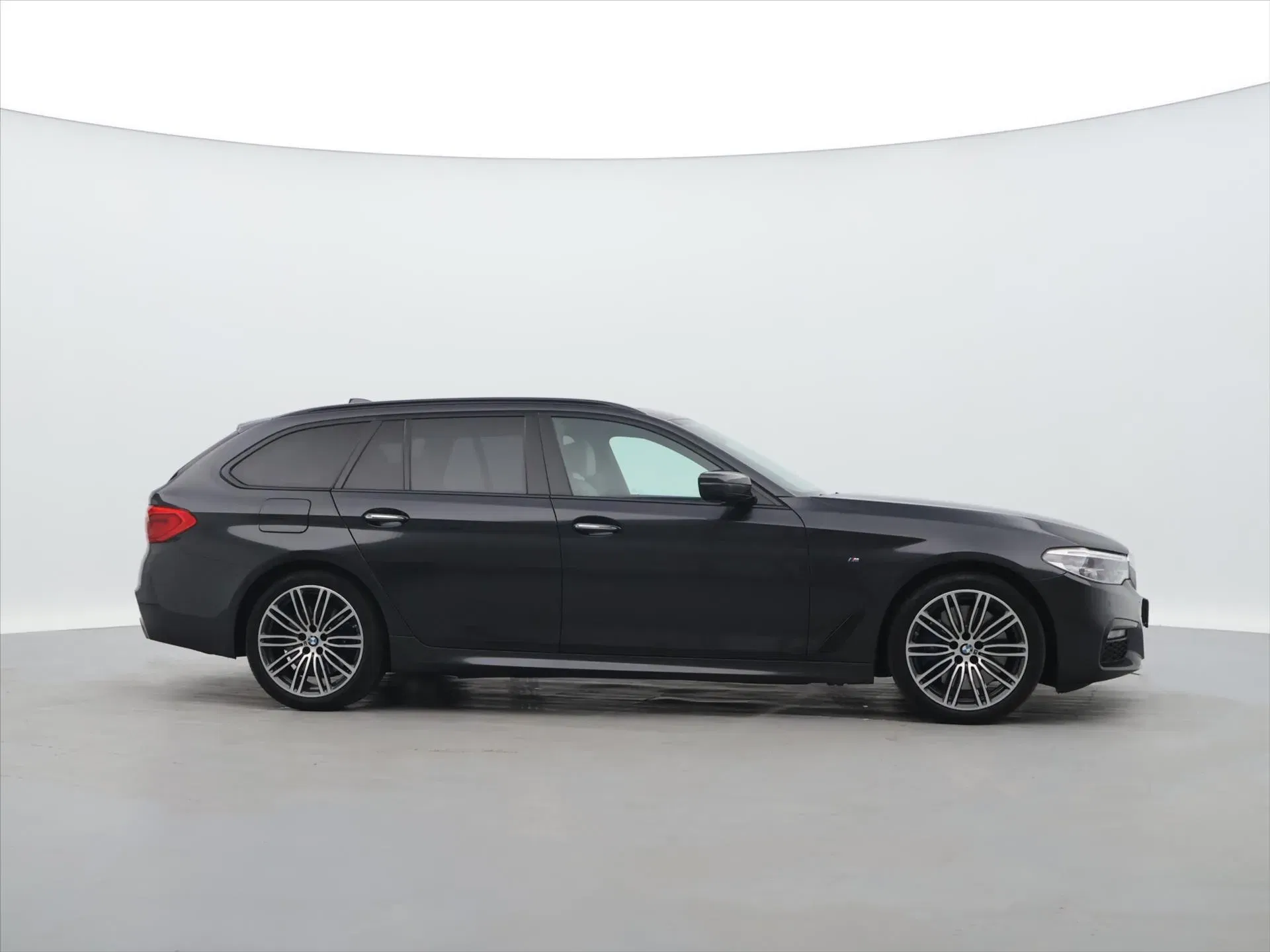 BMW Řada 5 - Náhled 8