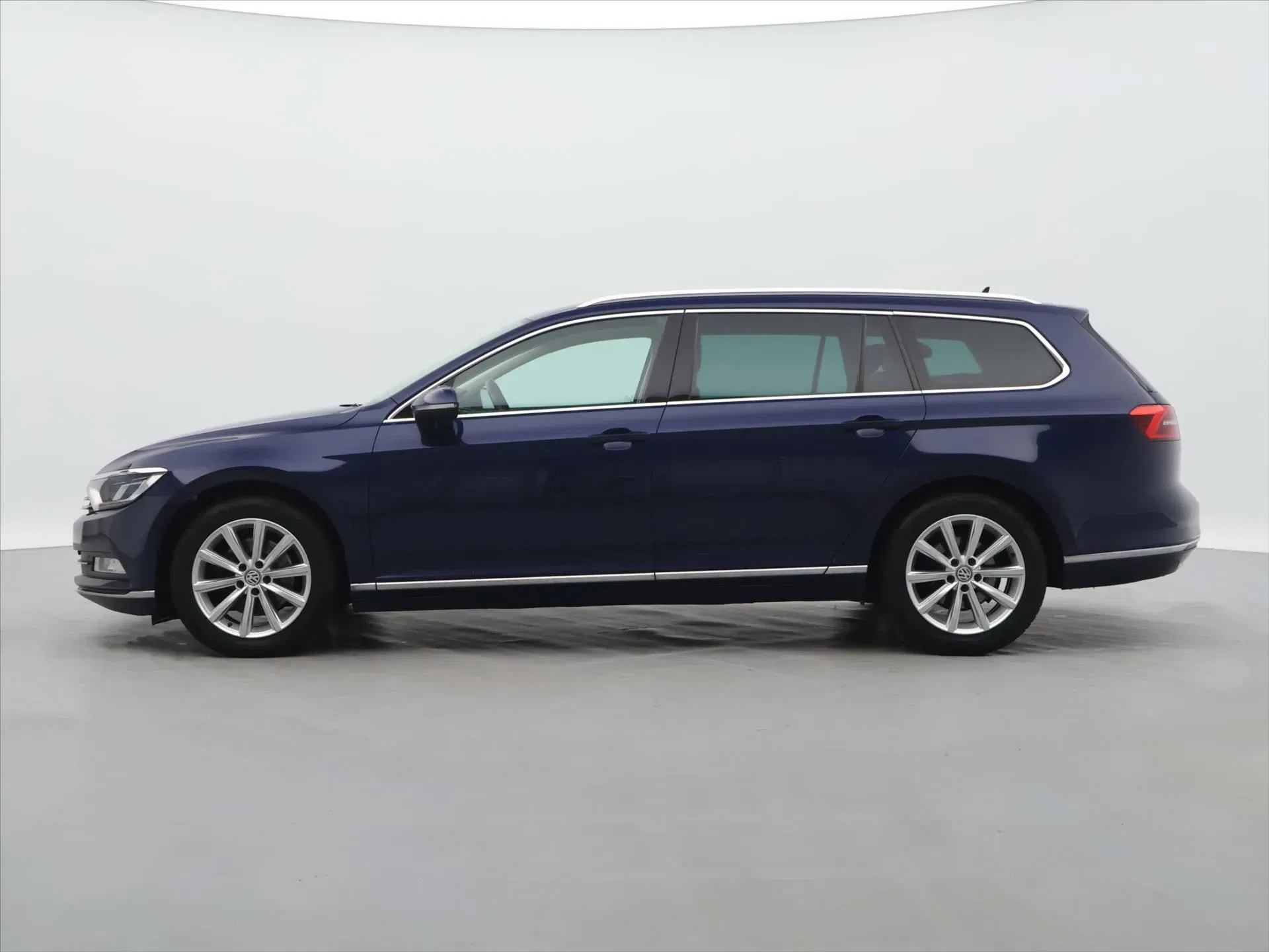 Volkswagen Passat - Náhled 4