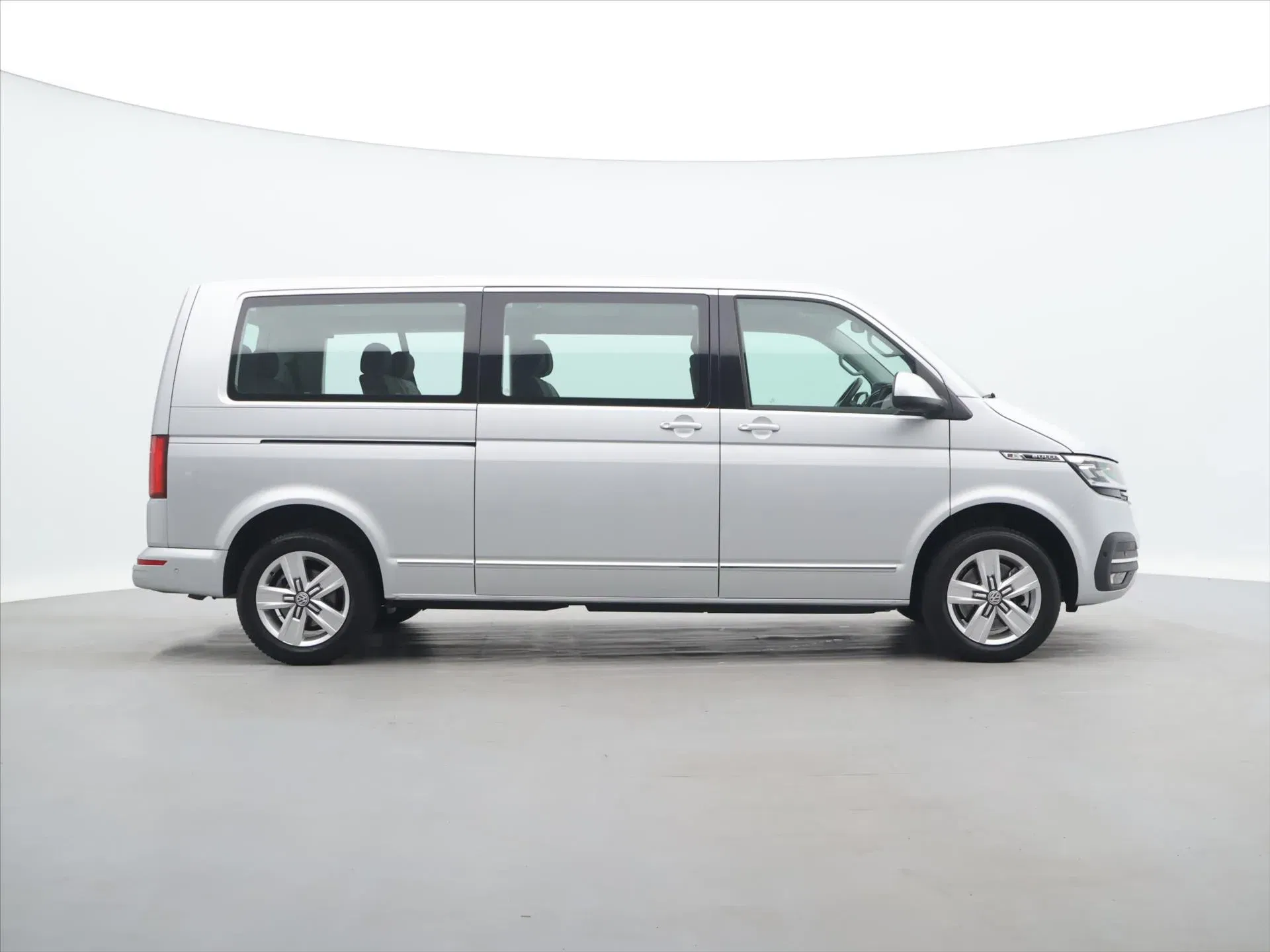 Volkswagen Caravelle - Náhled 8