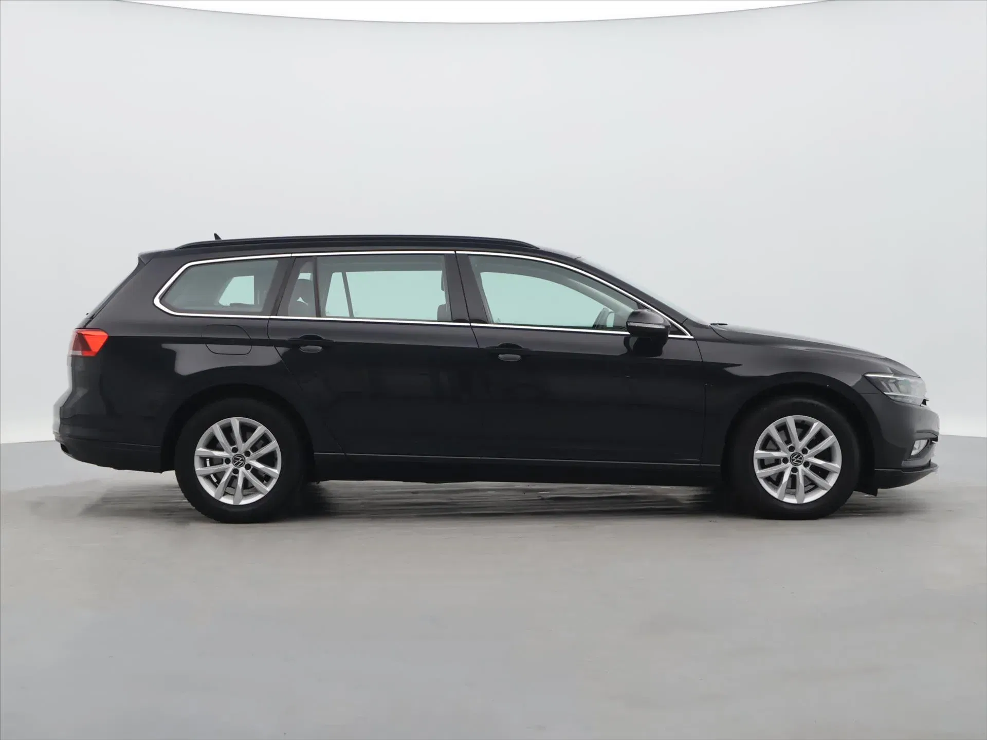 Volkswagen Passat - Náhled 8