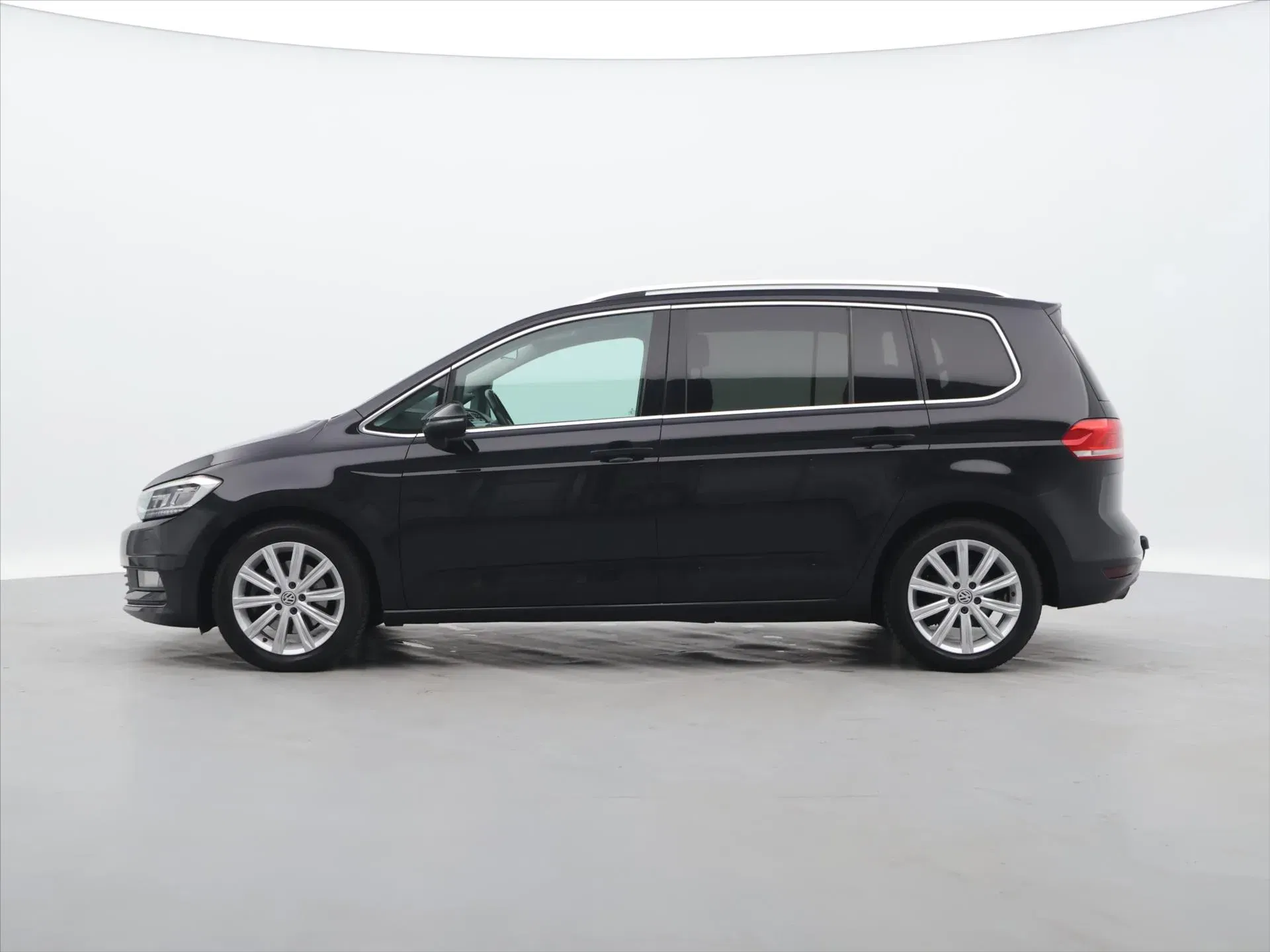 Volkswagen Touran - Náhled 4
