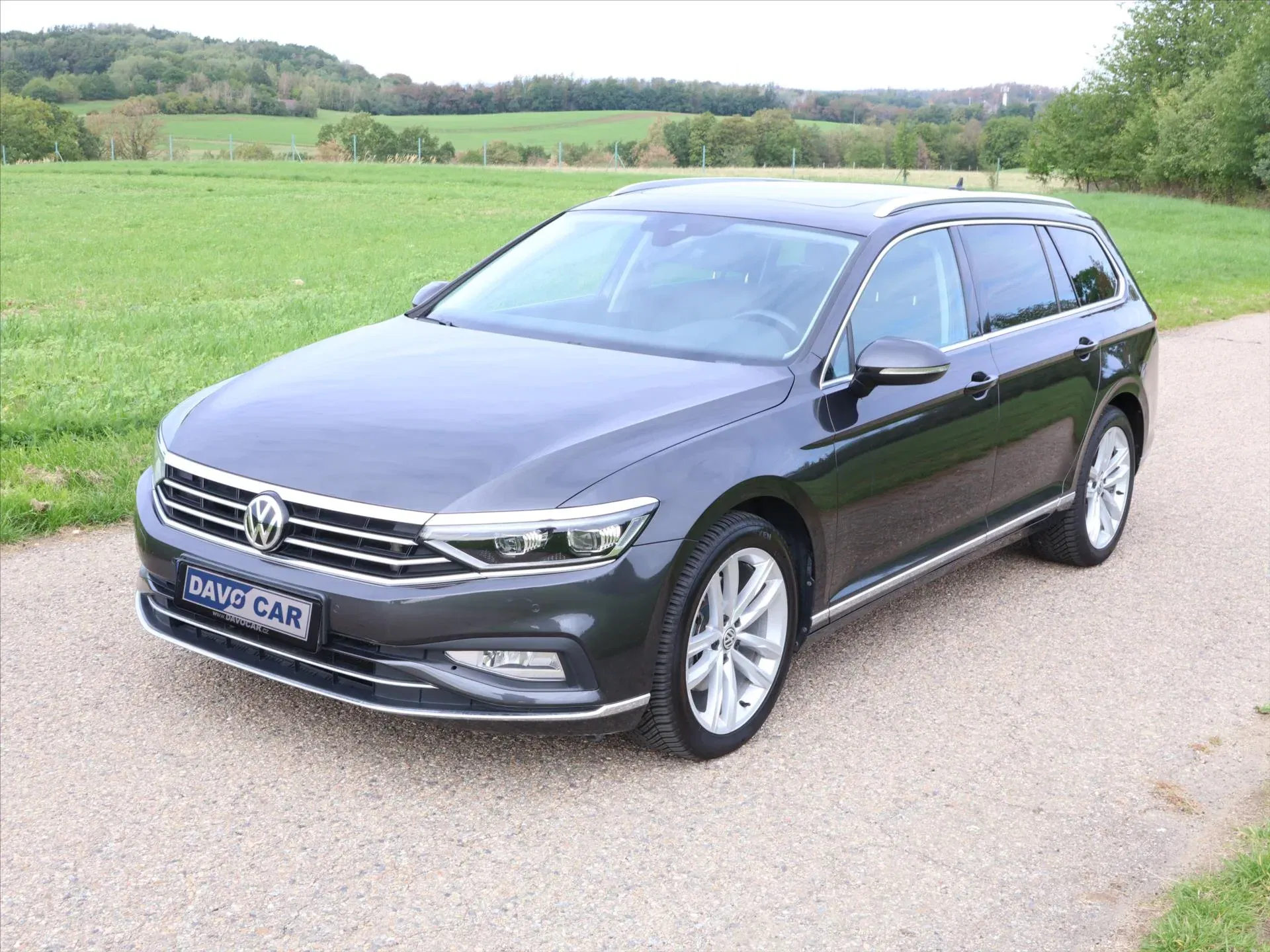 Volkswagen Passat - Náhled 3