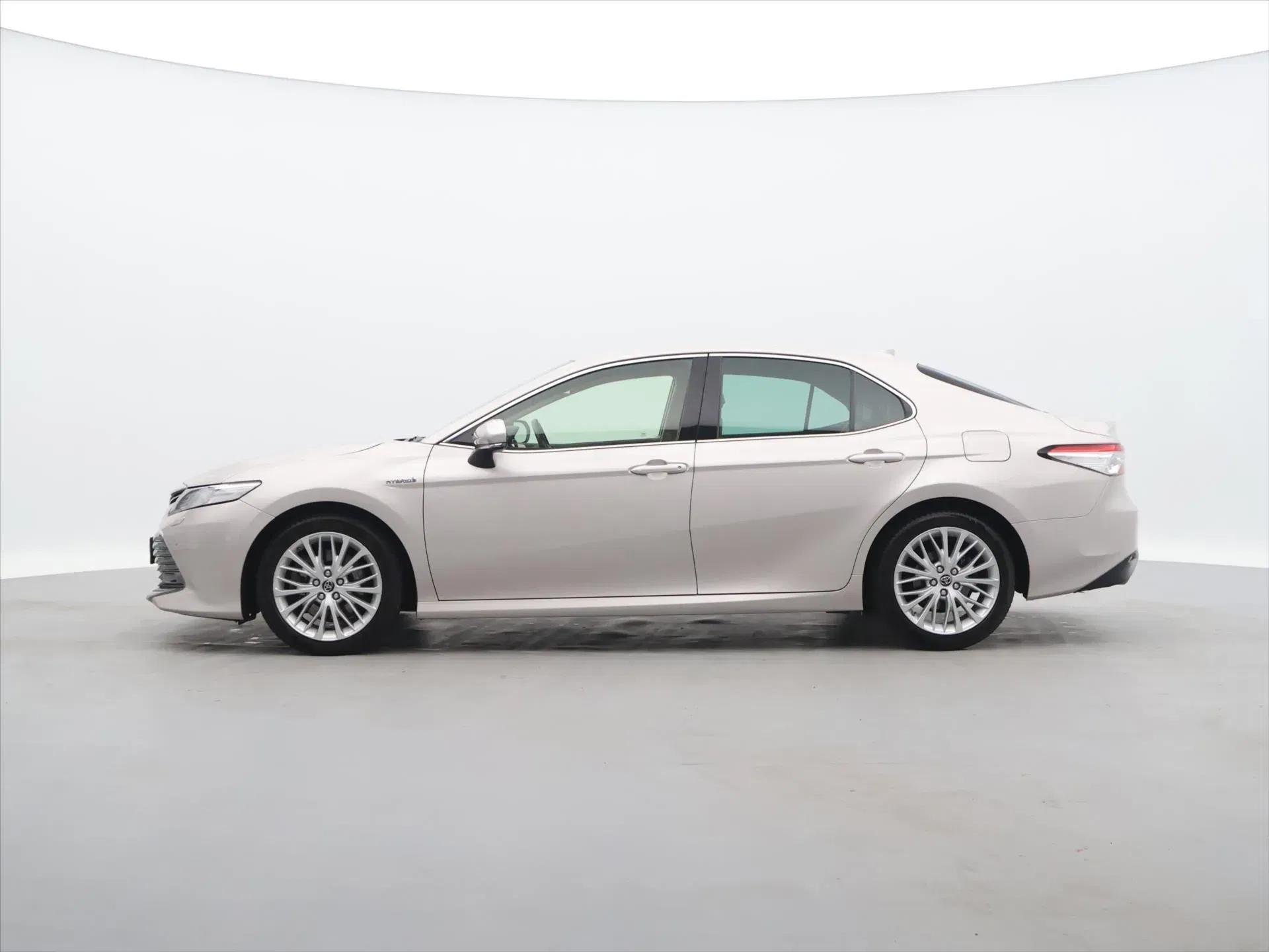 Toyota Camry - Náhled 4