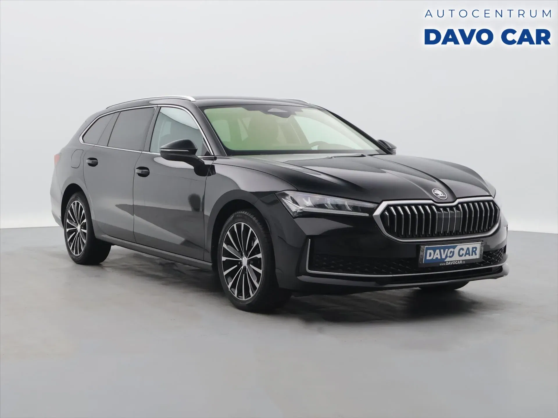 Škoda Superb - Obrázek 1