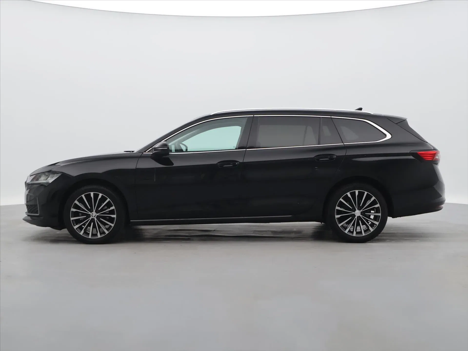 Škoda Superb - Náhled 4