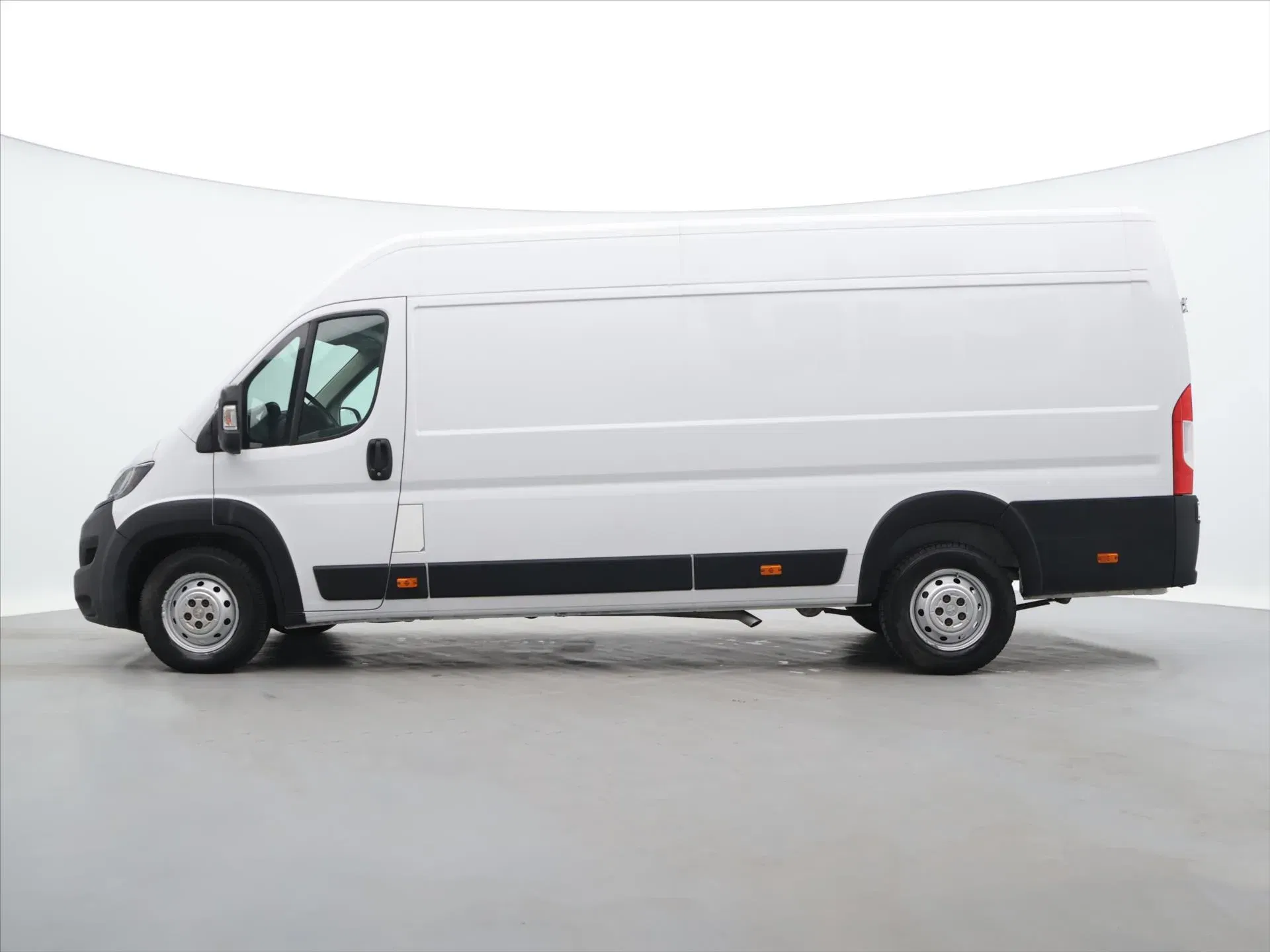 Peugeot Boxer - Náhled 4