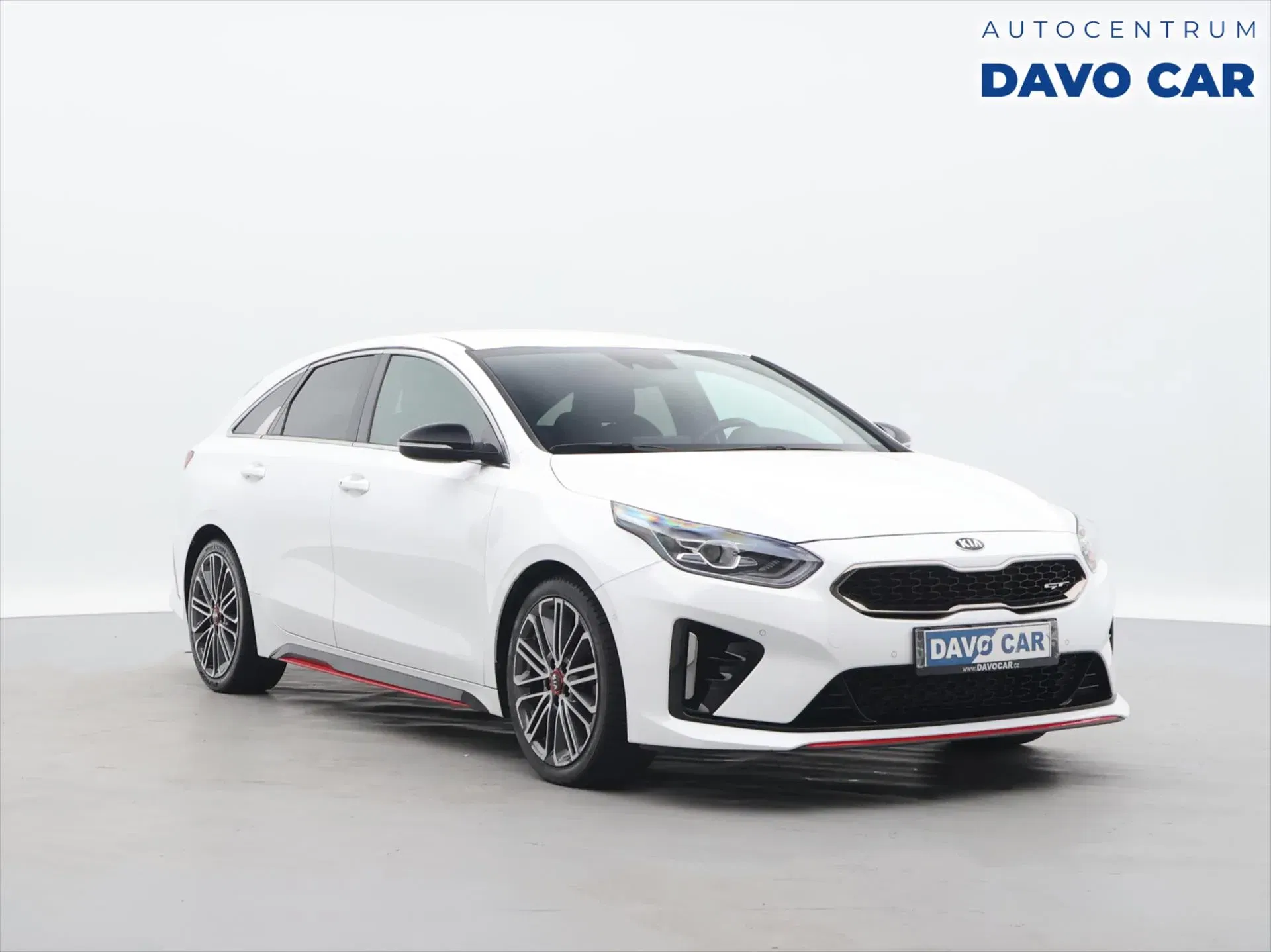 Kia ProCeed - Obrázek 1