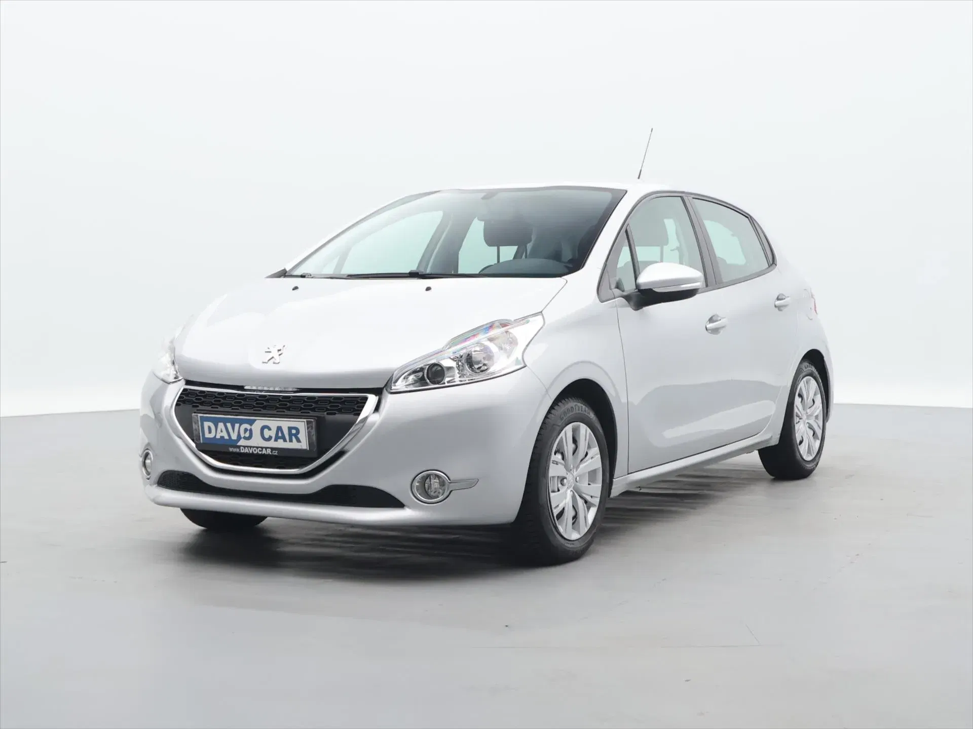 Peugeot 208 - Náhled 3