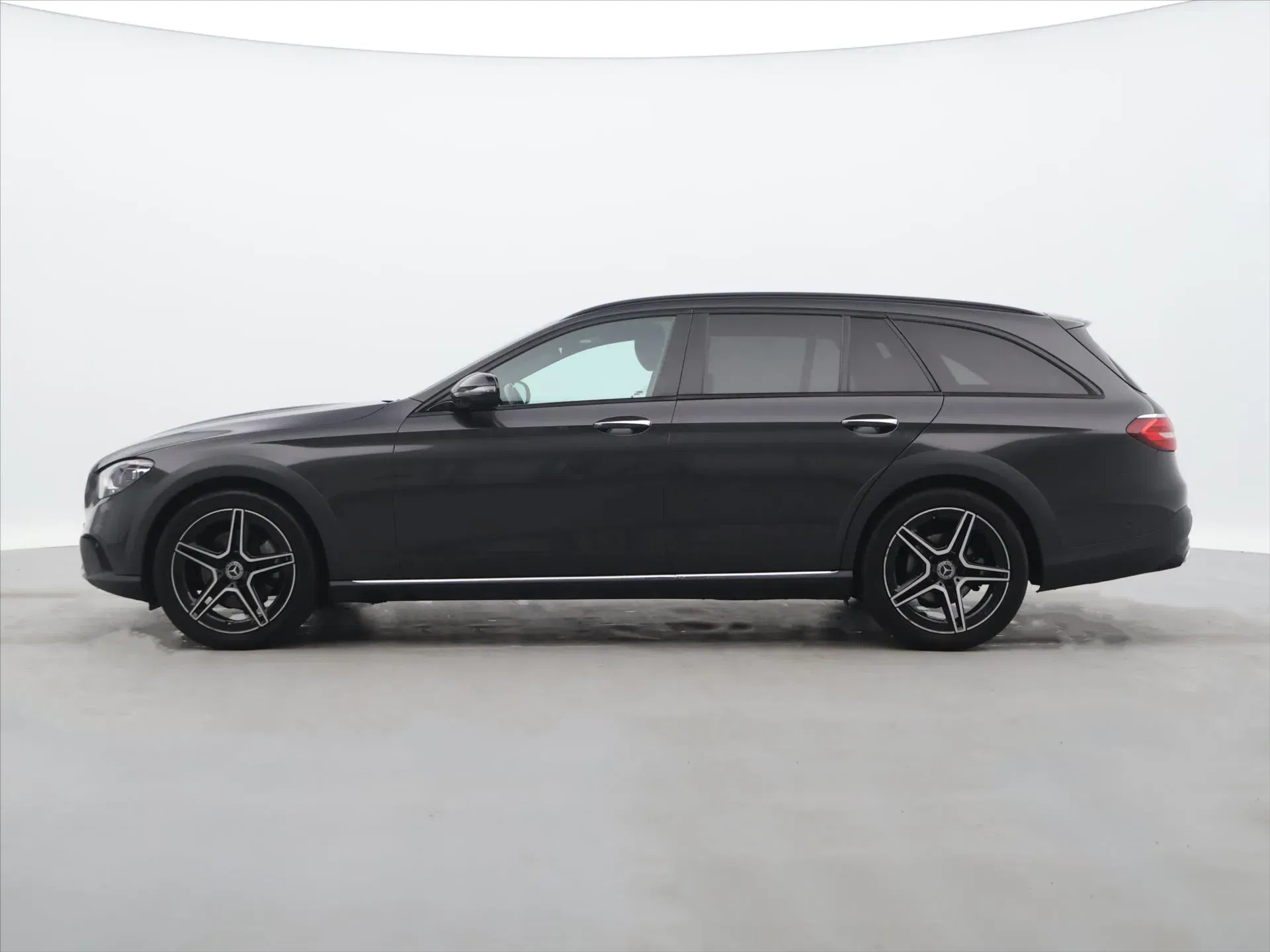 Mercedes-Benz Třídy E - Náhled 4