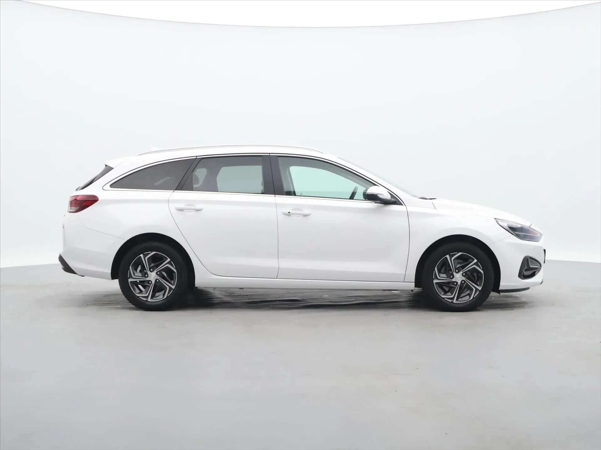 Hyundai i30 - Náhled 8