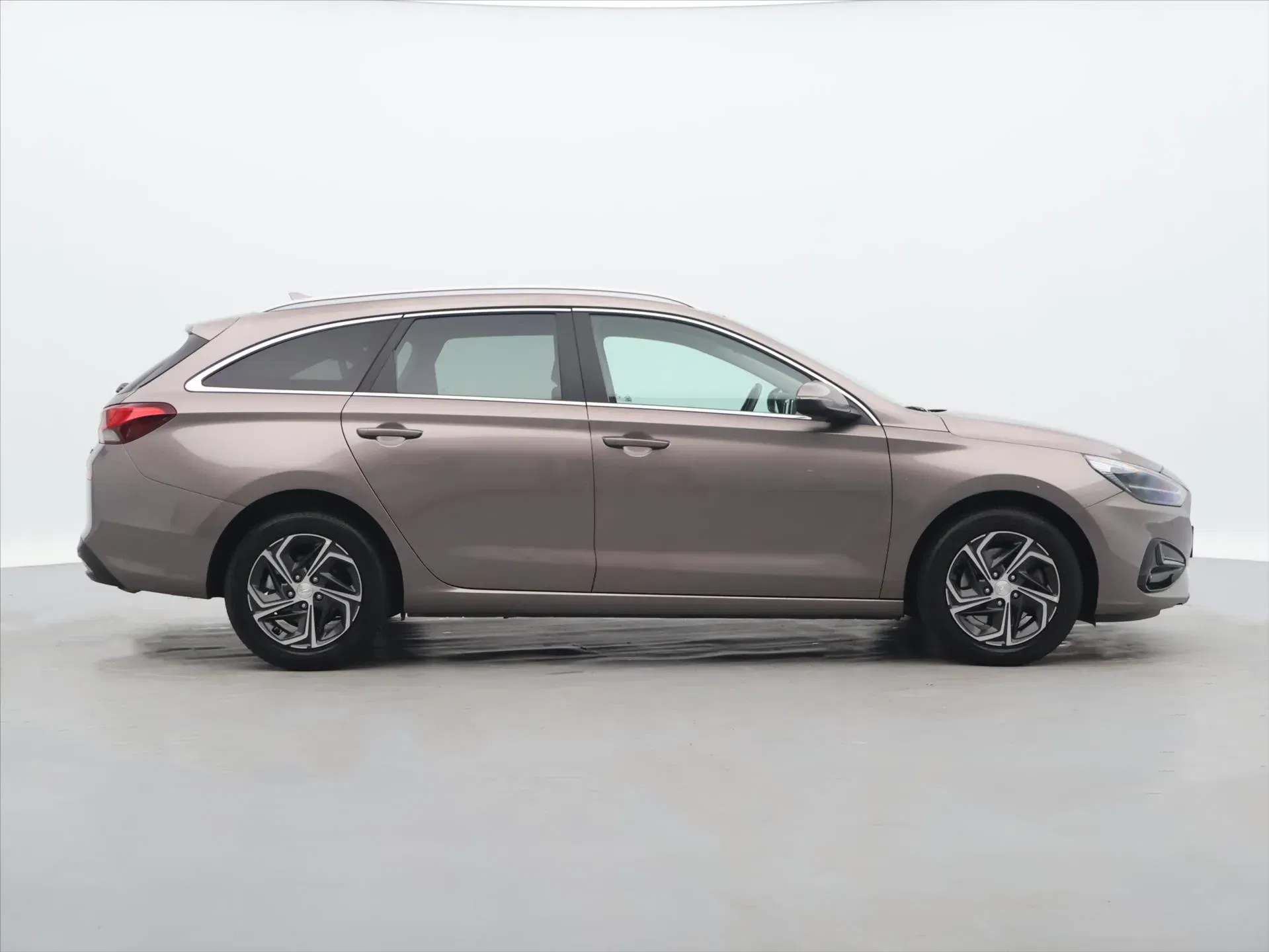 Hyundai i30 - Náhled 8