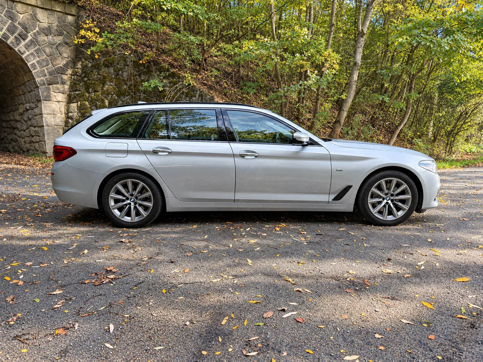 BMW Řada 5 - Náhled 8