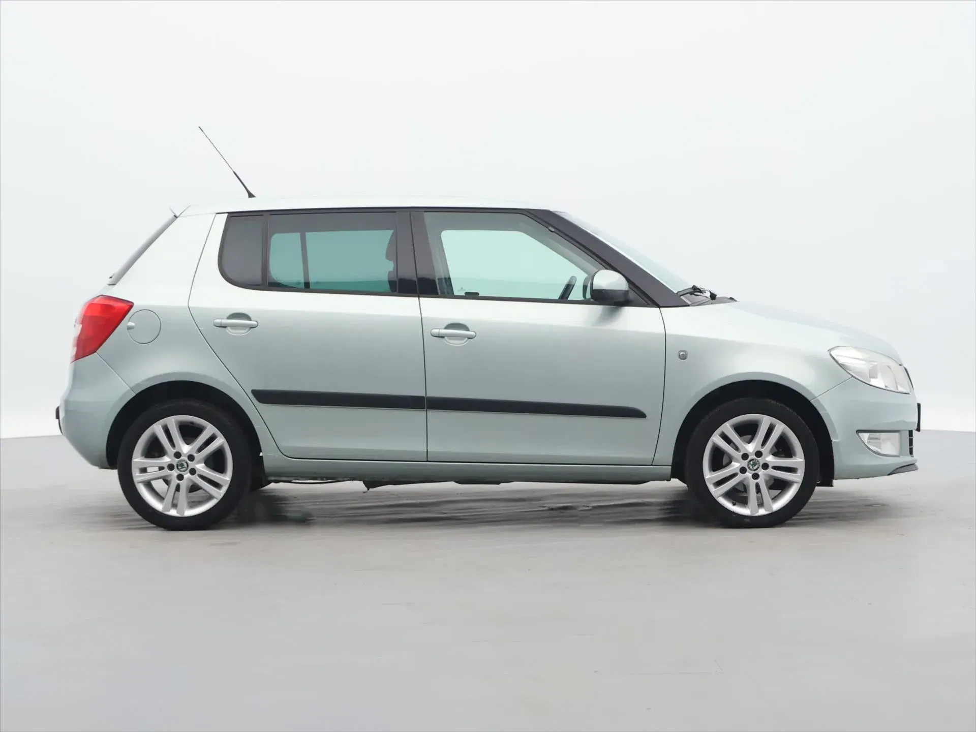 Škoda Fabia - Náhled 8