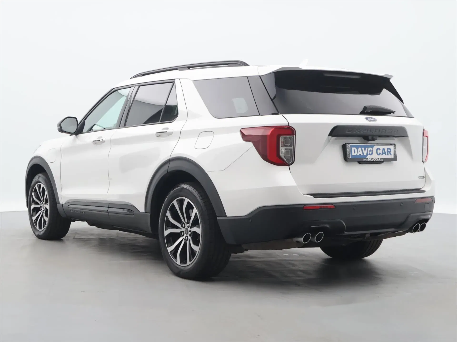 Ford Explorer - Náhled 4