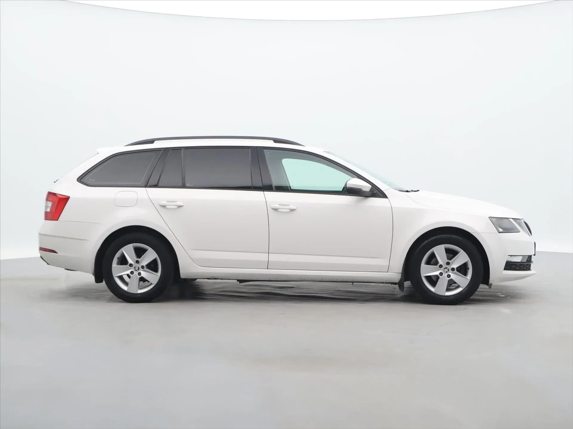 Škoda Octavia - Náhled 8