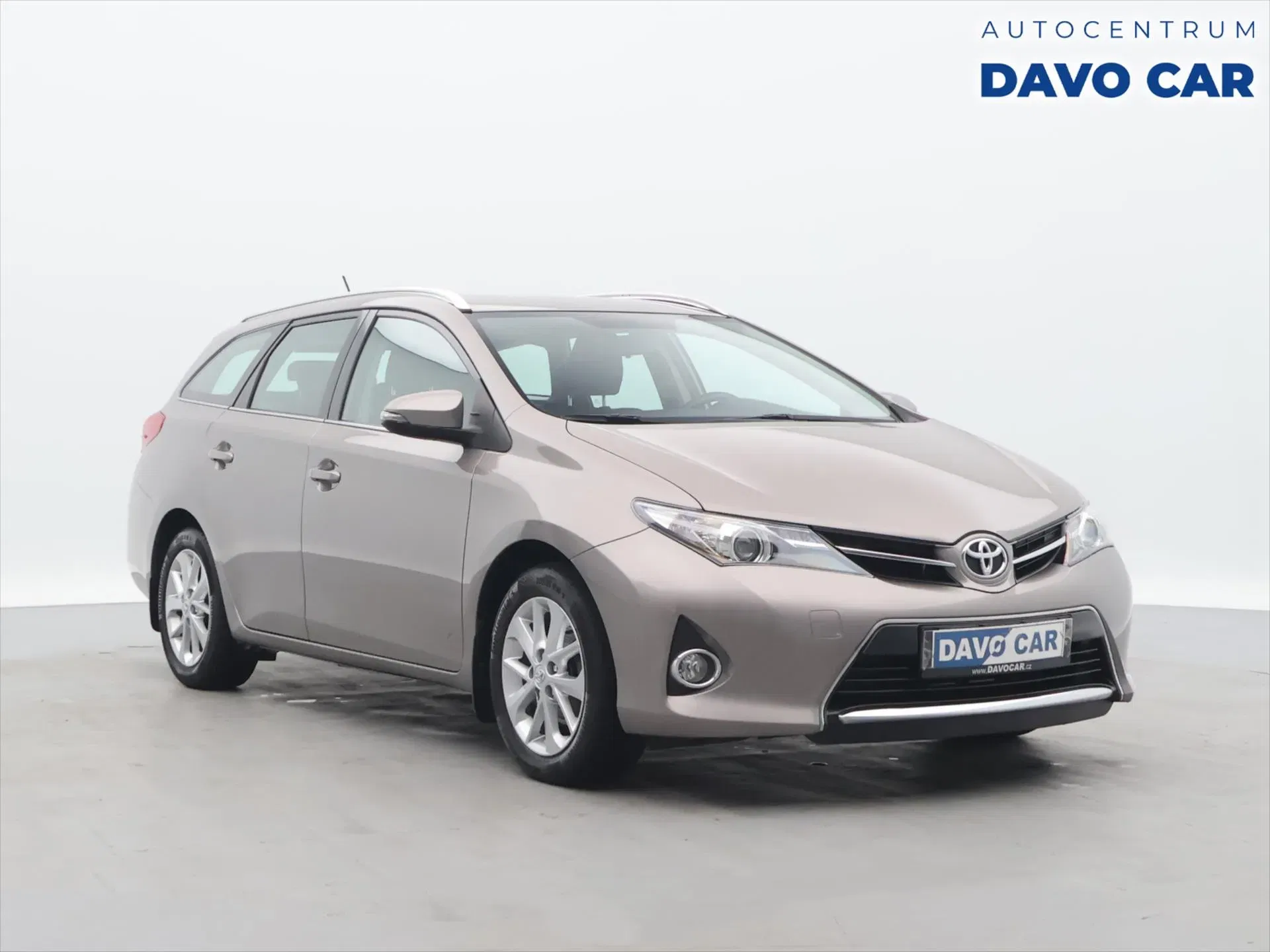Toyota Auris - Obrázek 1
