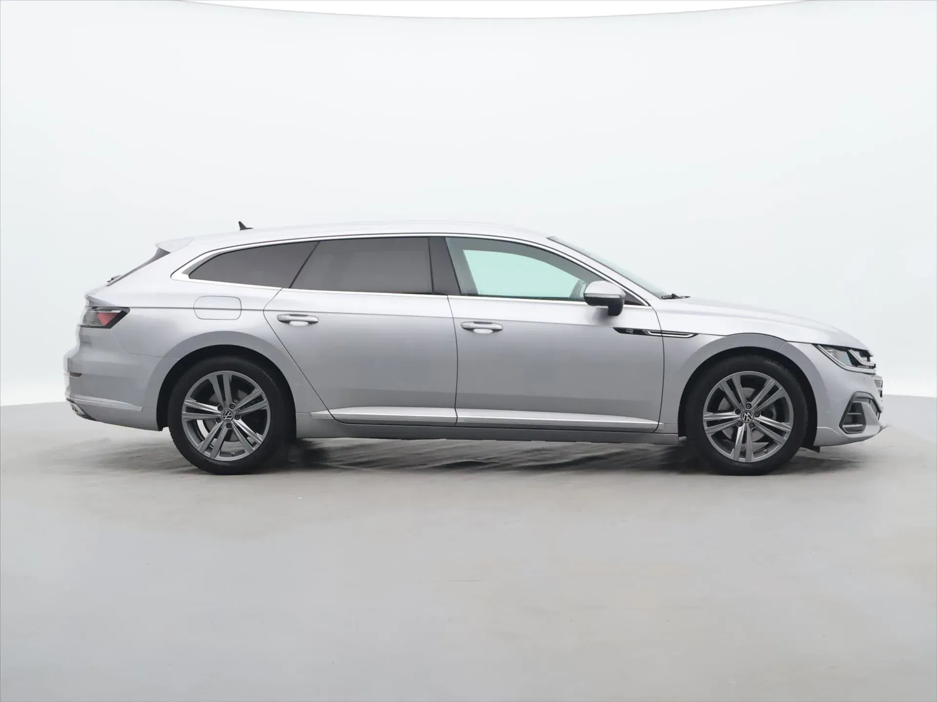 Volkswagen Arteon Shooting Brake - Náhled 8