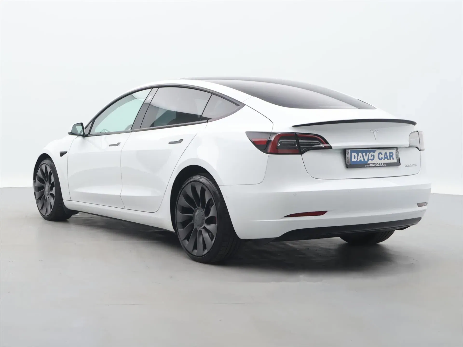 Tesla Model 3 - Náhled 5