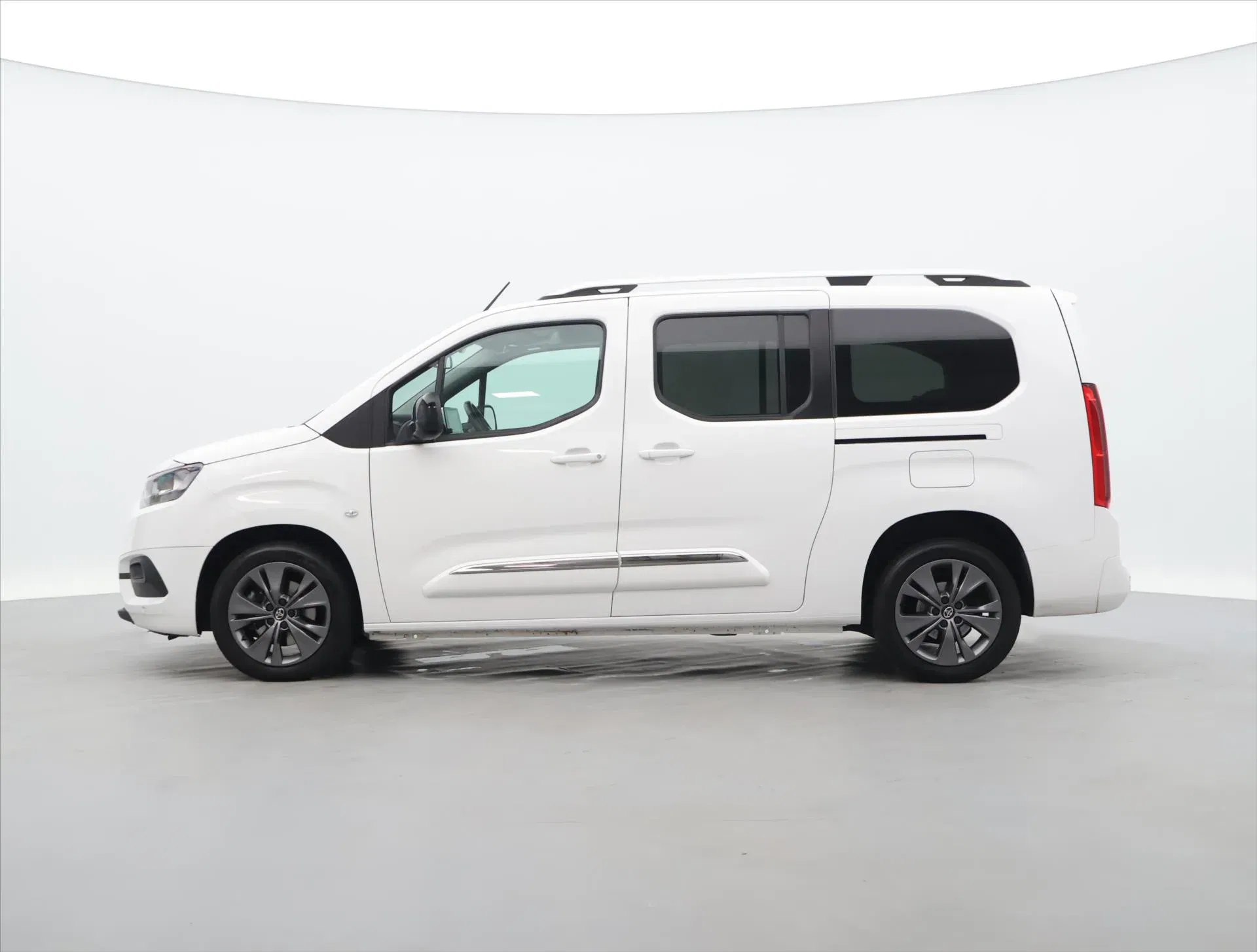 Toyota ProAce City Verso - Náhled 4