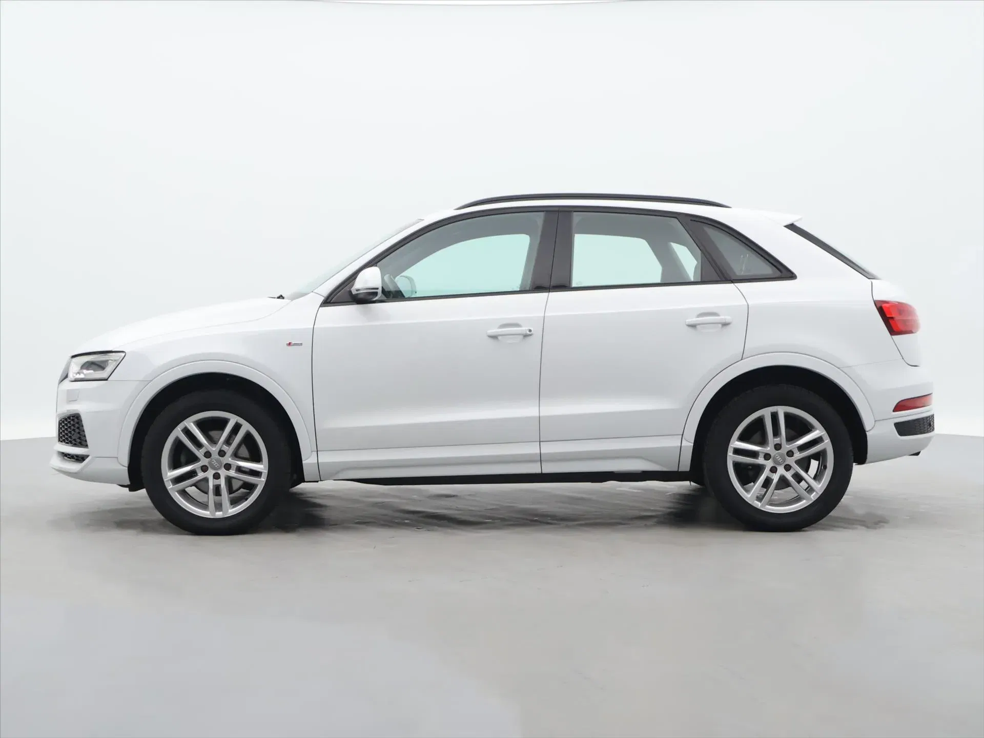 Audi Q3 - Náhled 4