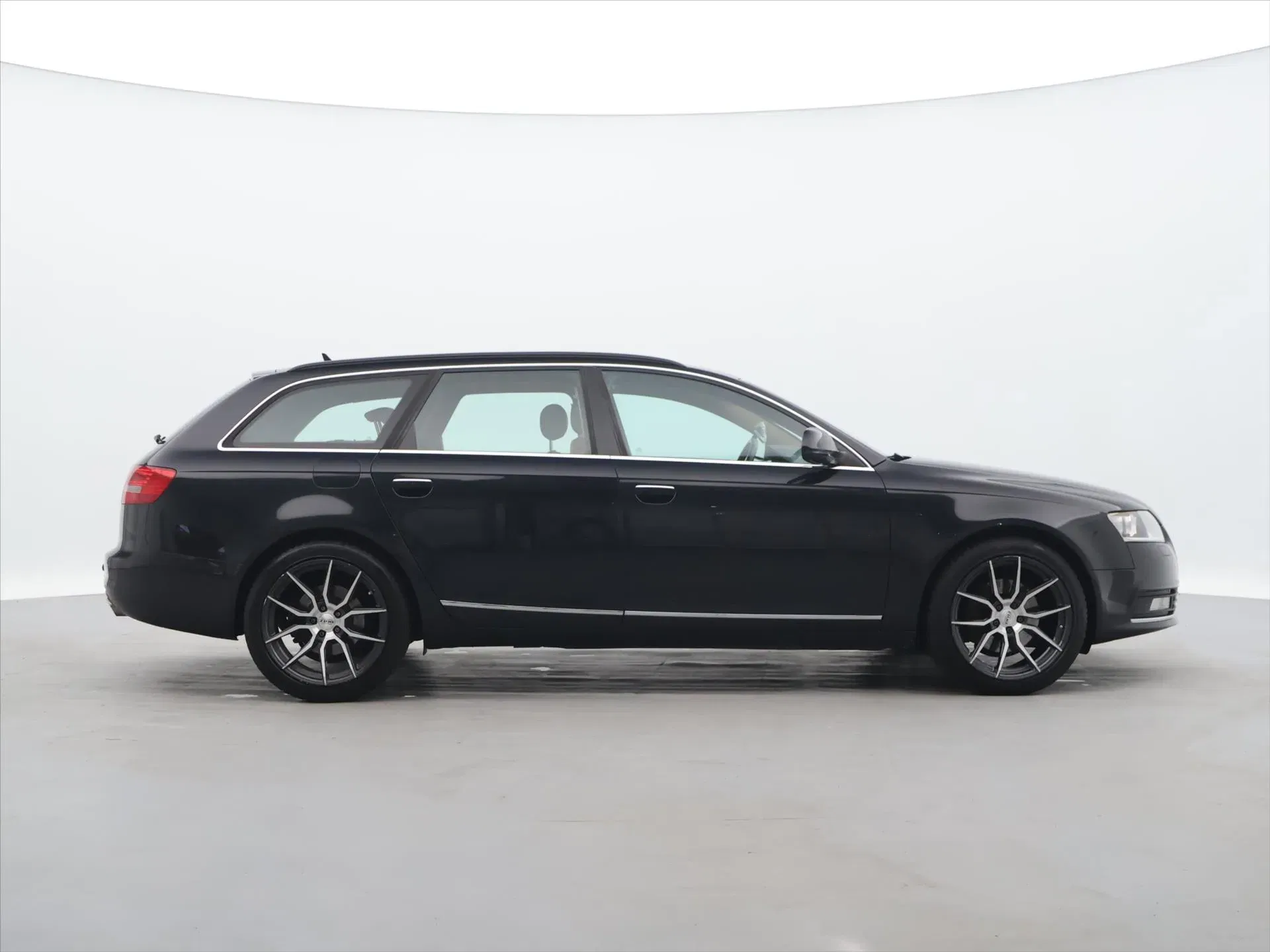 Audi A6 - Náhled 8