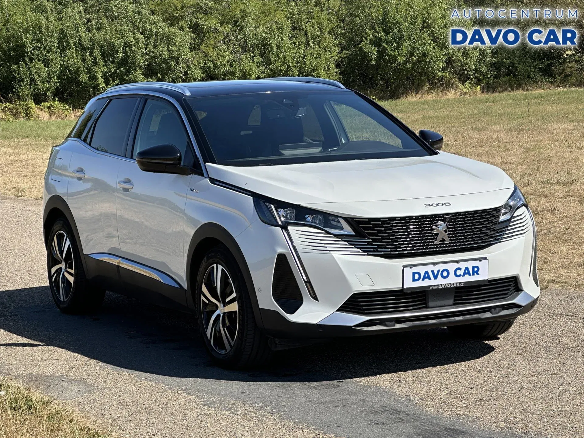 Peugeot 3008 1,6 PureTech 133kW Automat GT, 2021
