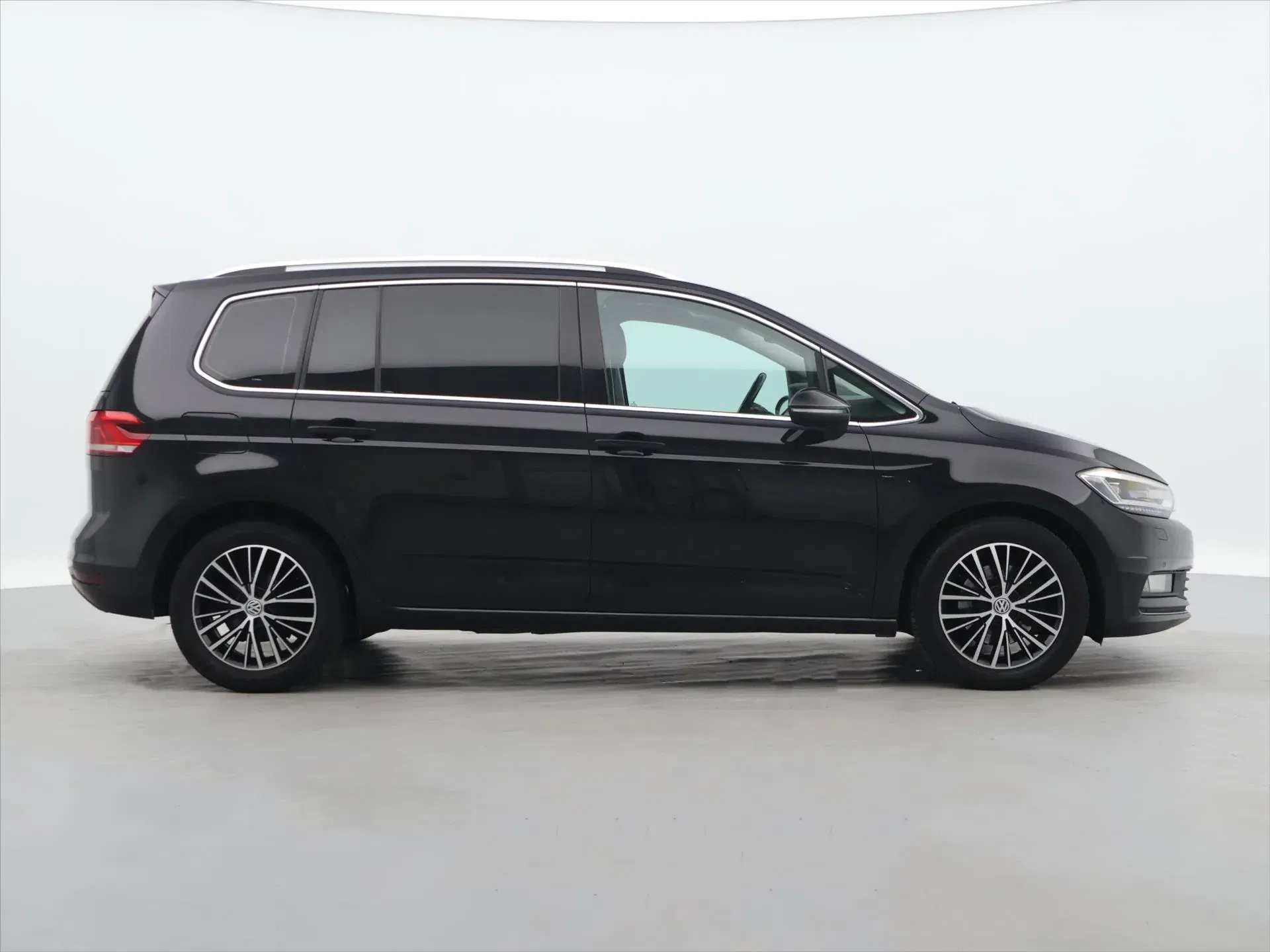Volkswagen Touran - Náhled 7