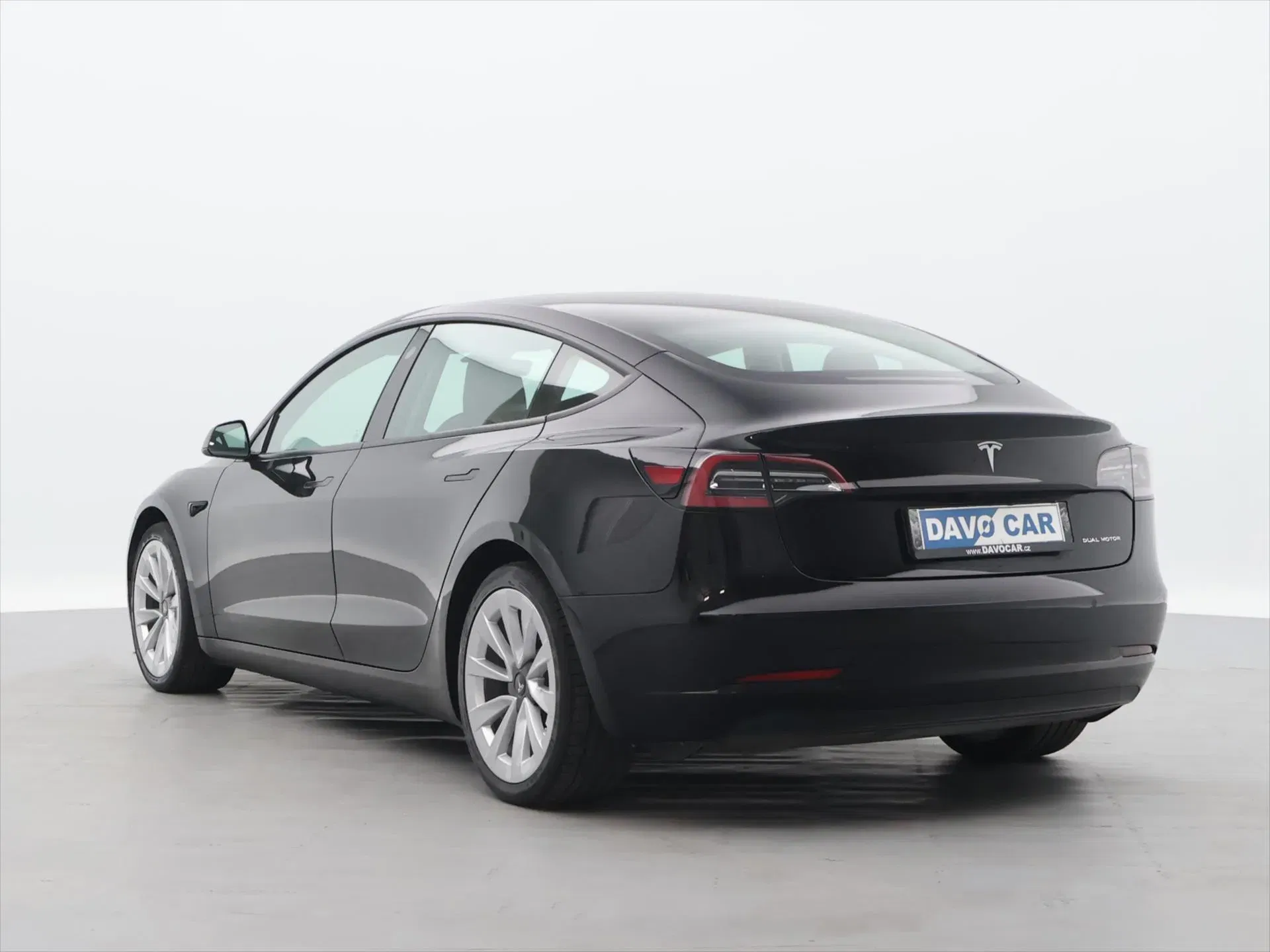 Tesla Model 3 - Náhled 5