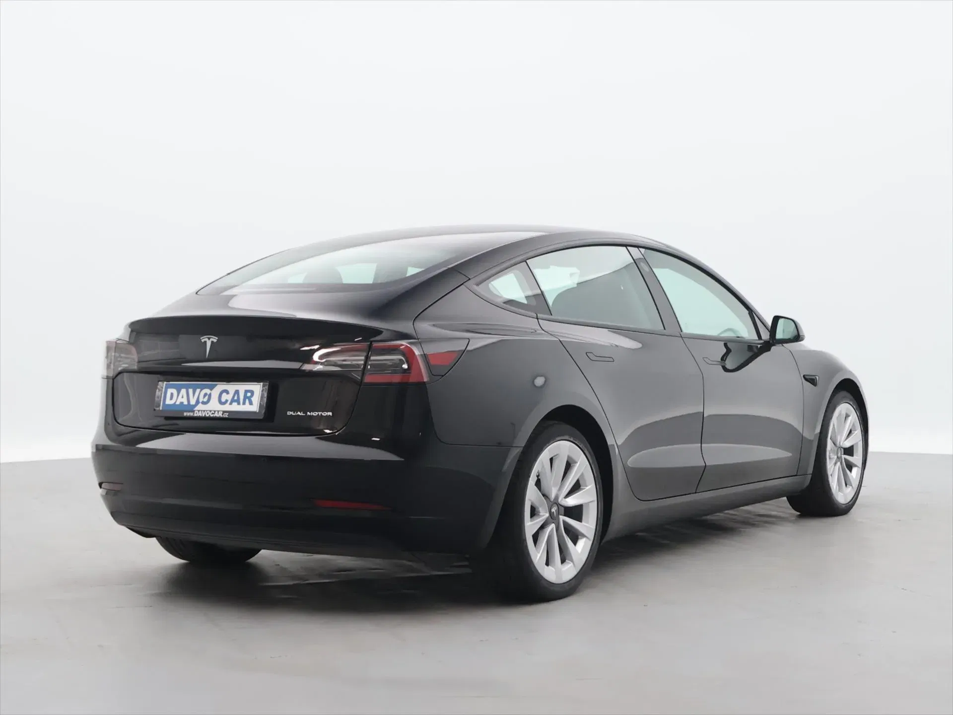 Tesla Model 3 - Náhled 7