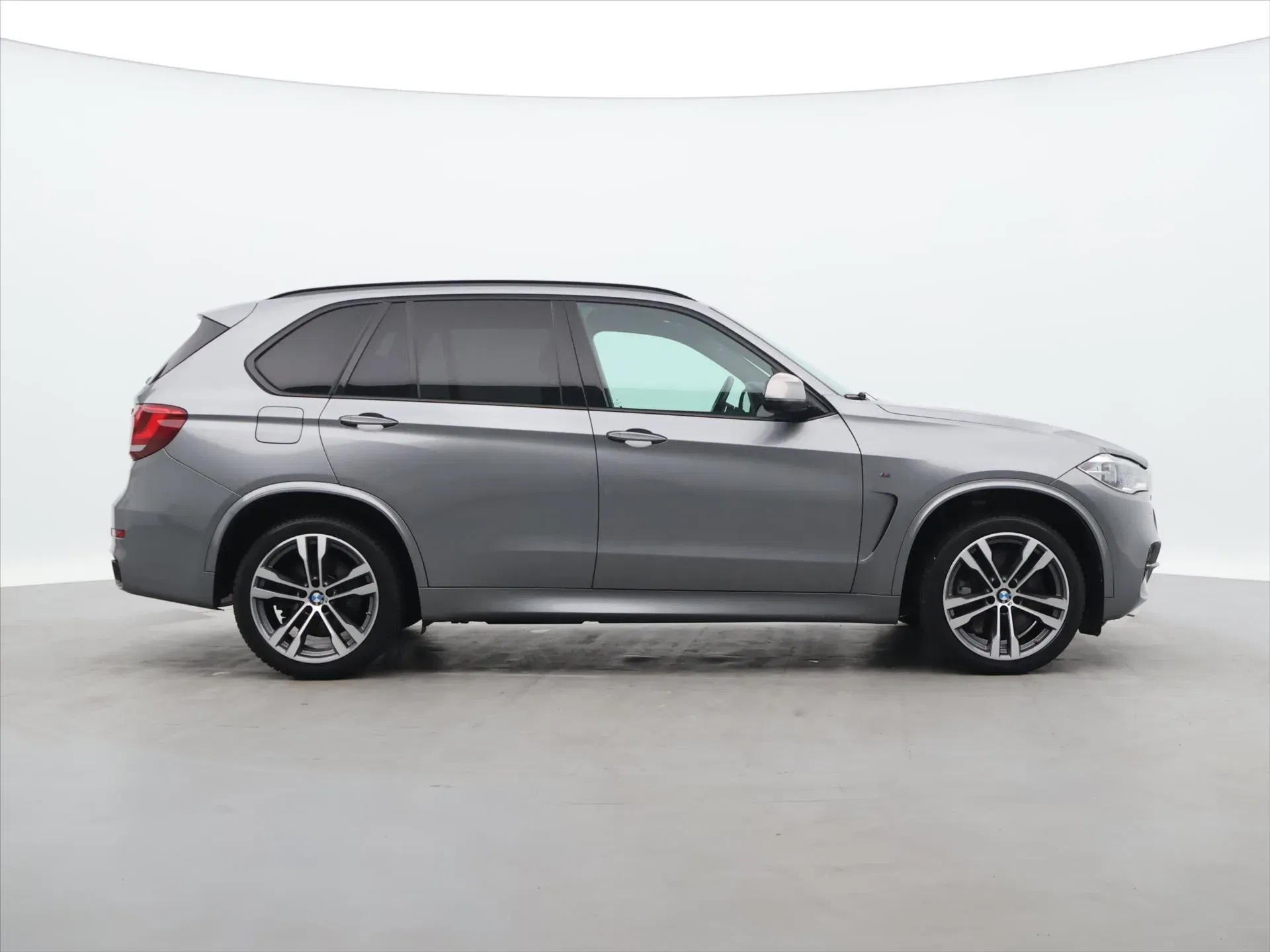 BMW X5 - Náhled 8