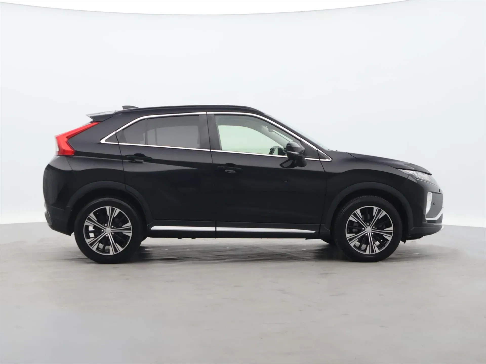 Mitsubishi Eclipse Cross - Náhled 8