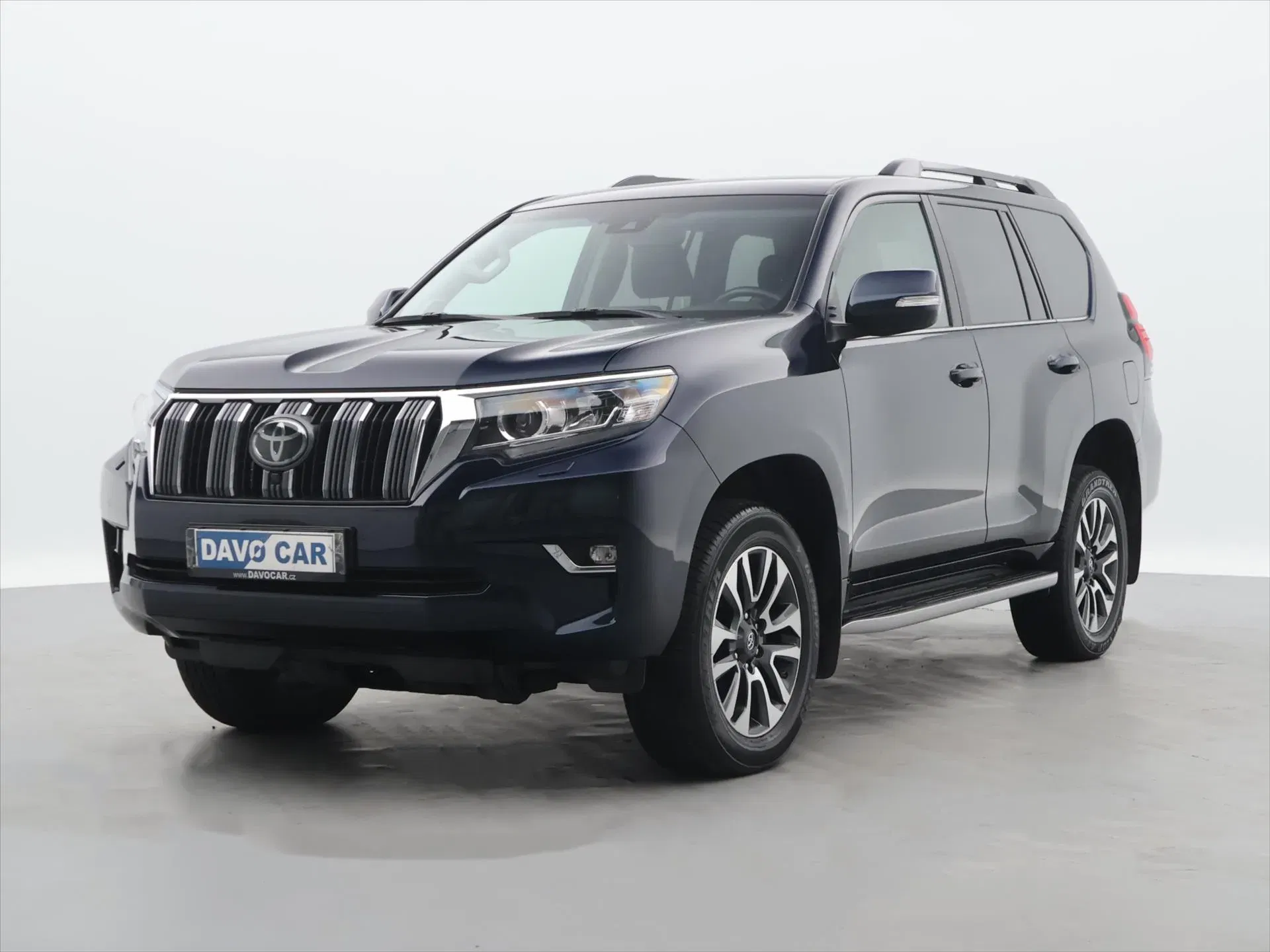 Toyota Land Cruiser - Náhled 3
