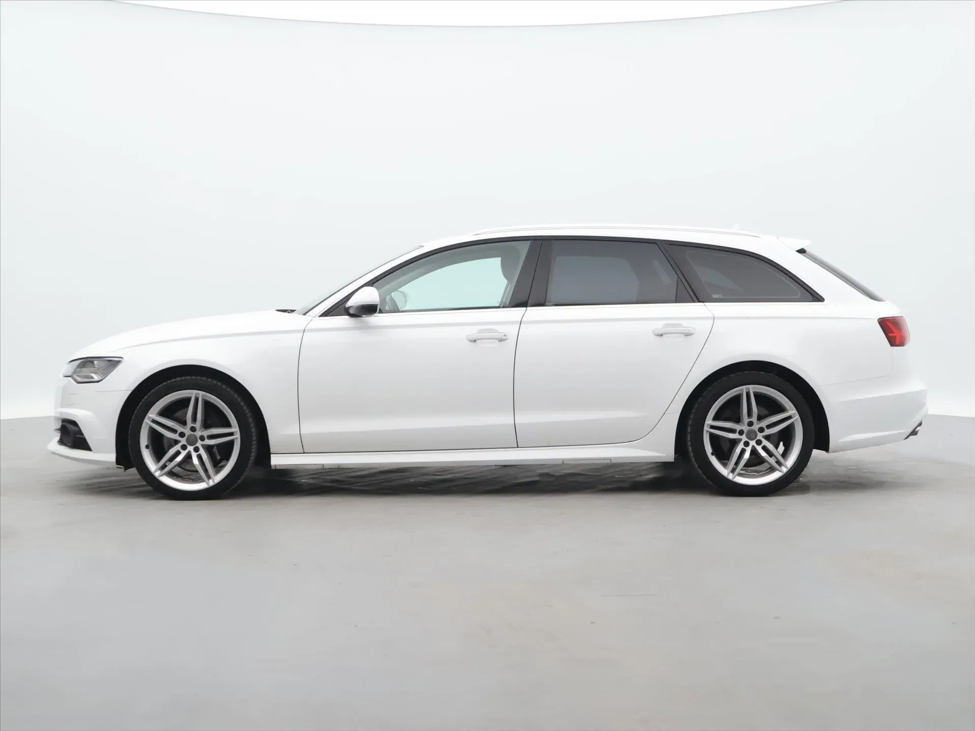 Audi A6 Avant - Náhled 4
