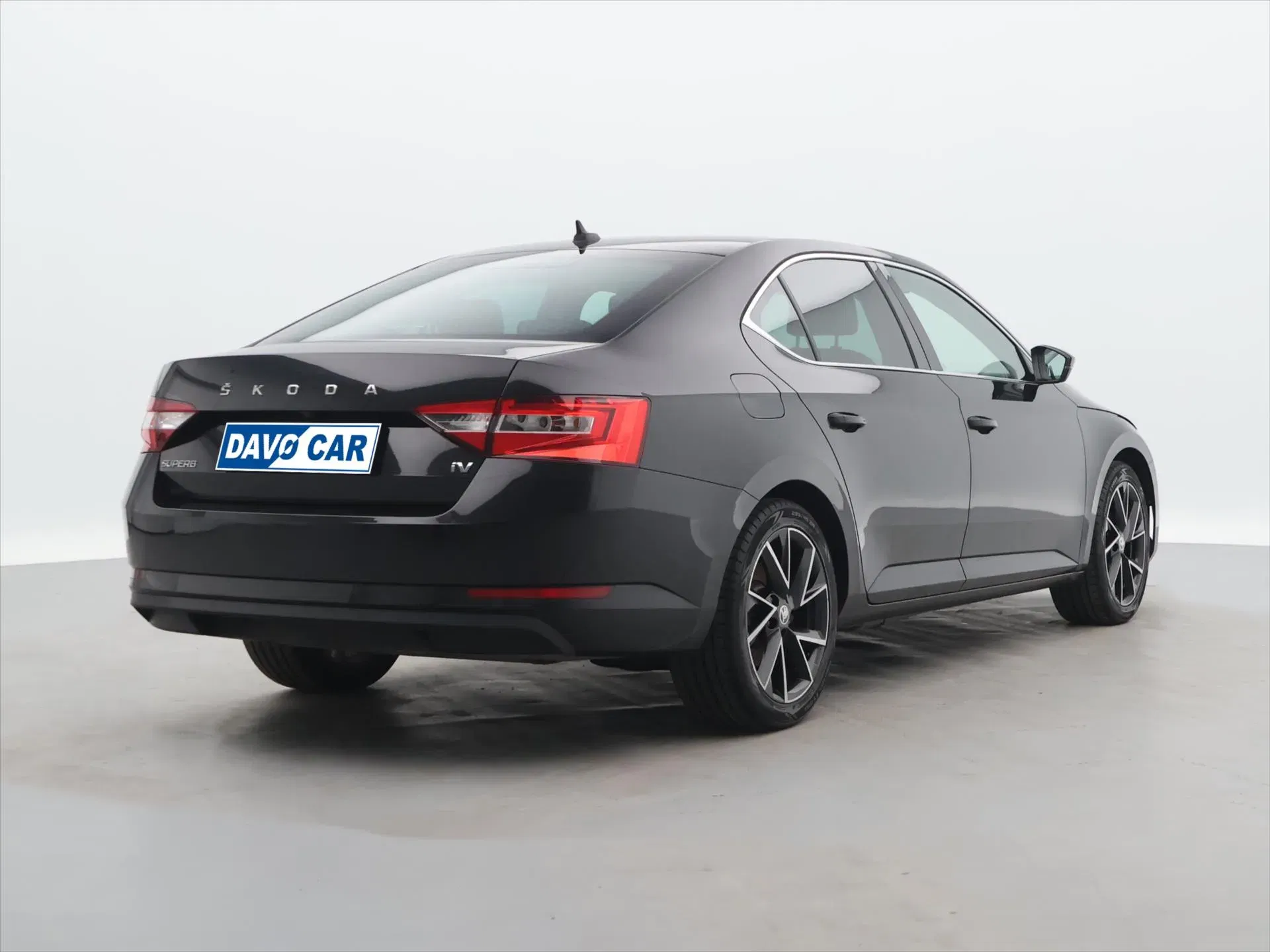 Škoda Superb - Náhled 7