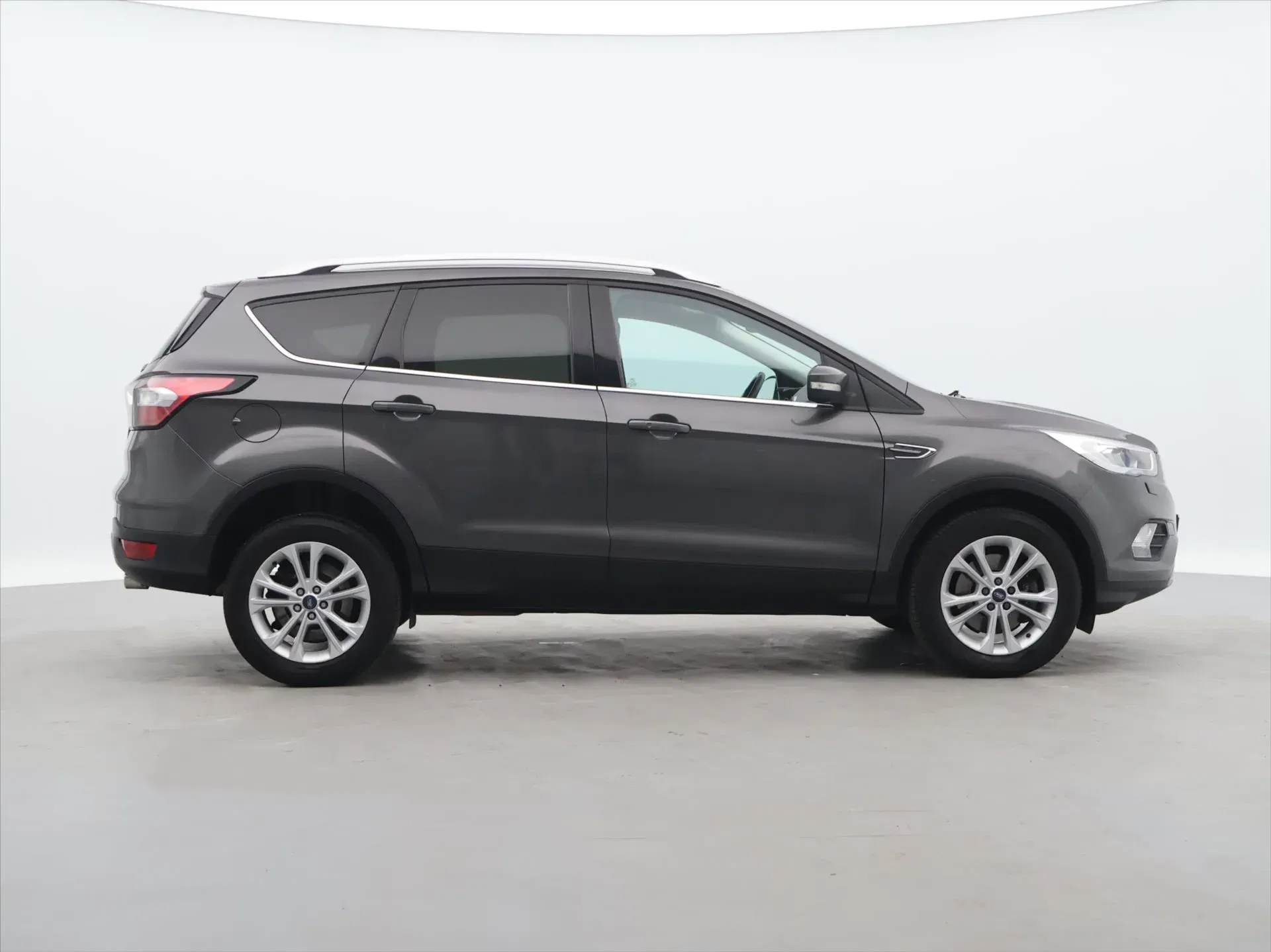 Ford Kuga - Náhled 8