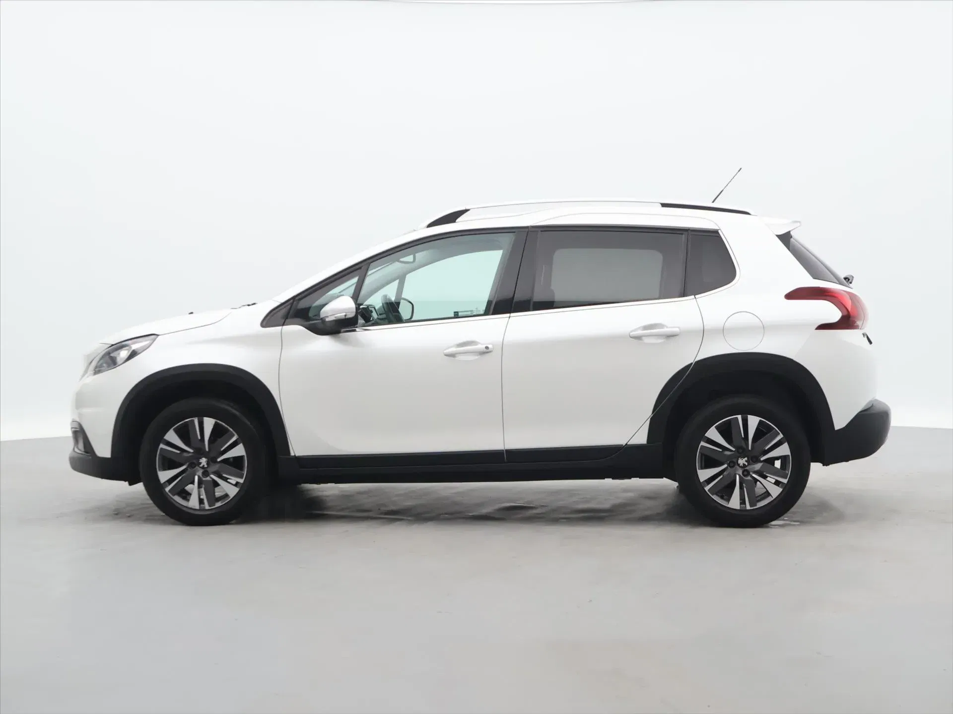 Peugeot 2008 - Náhled 4