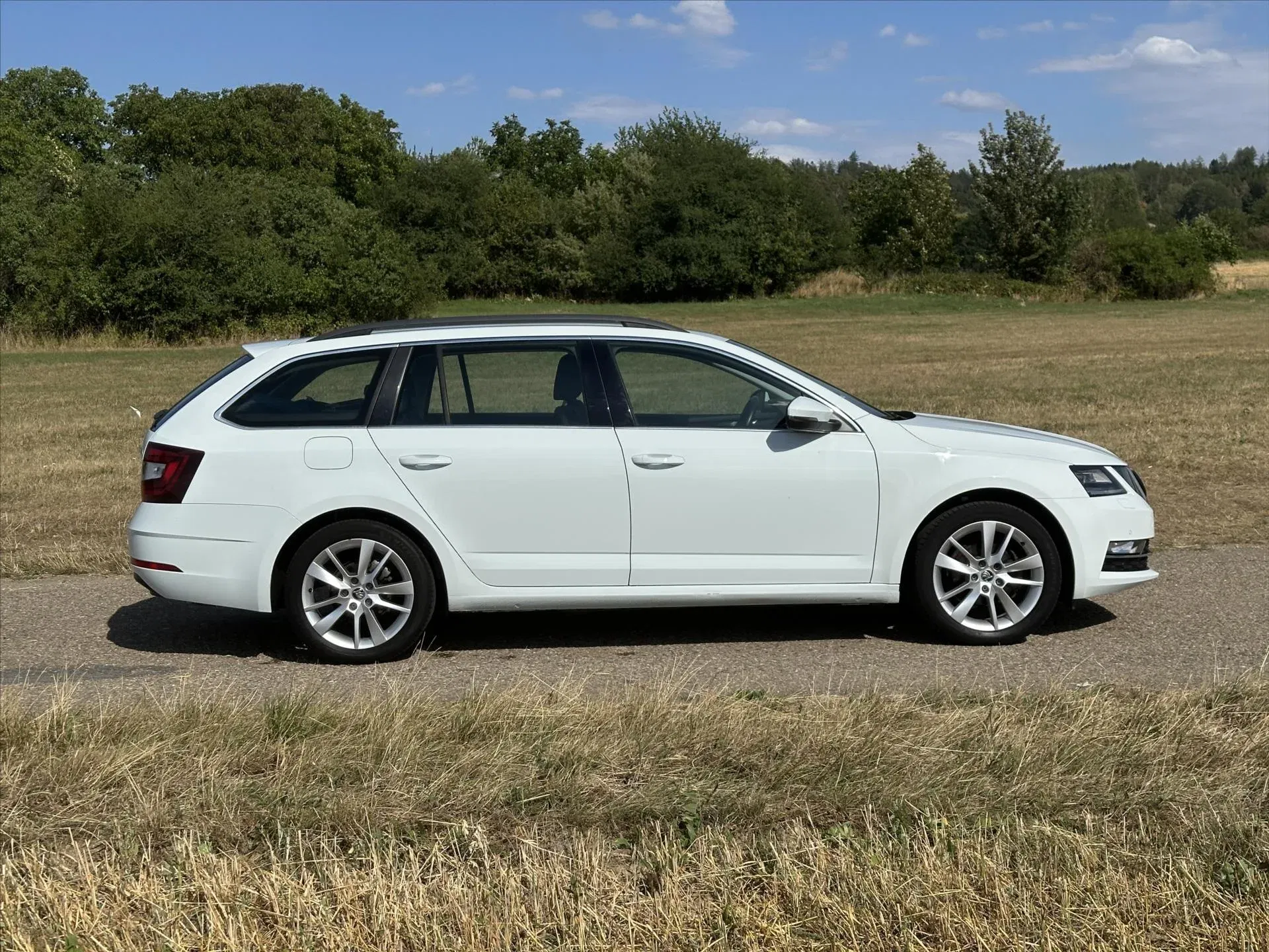 Škoda Octavia - Náhled 8