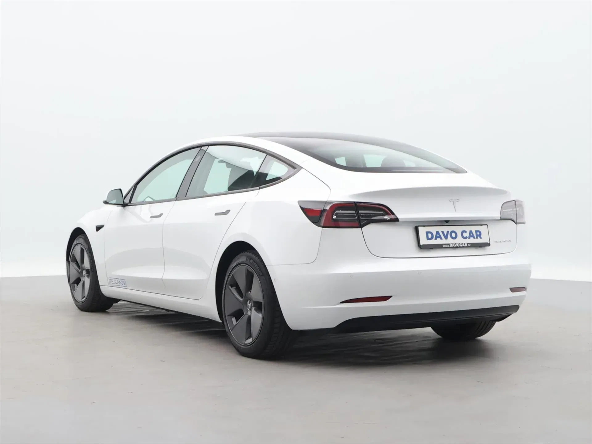 Tesla Model 3 - Náhled 5