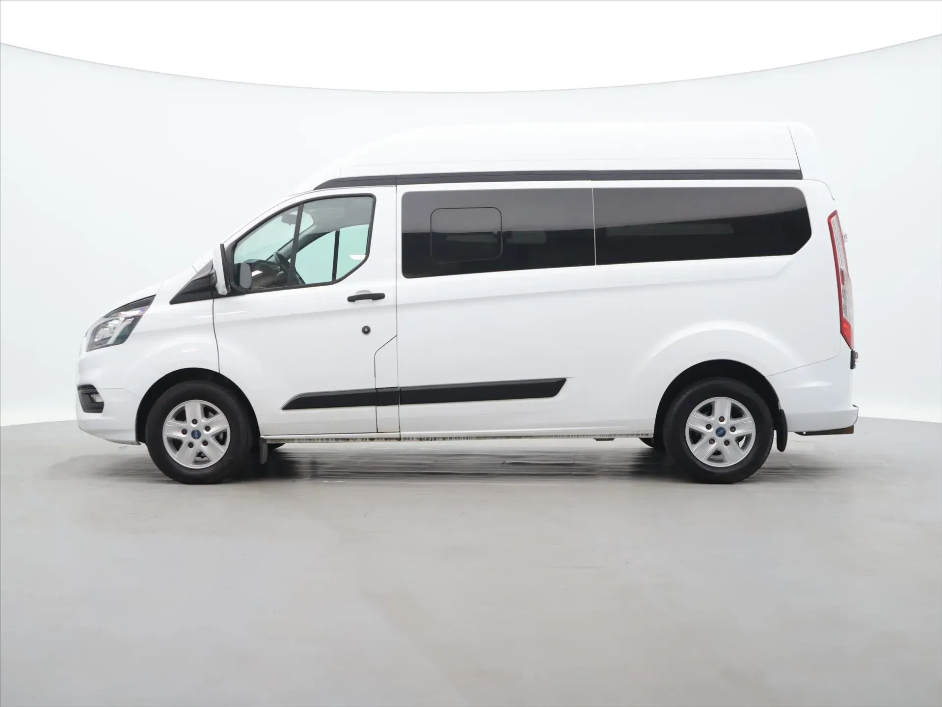 Ford Transit Custom - Náhled 3