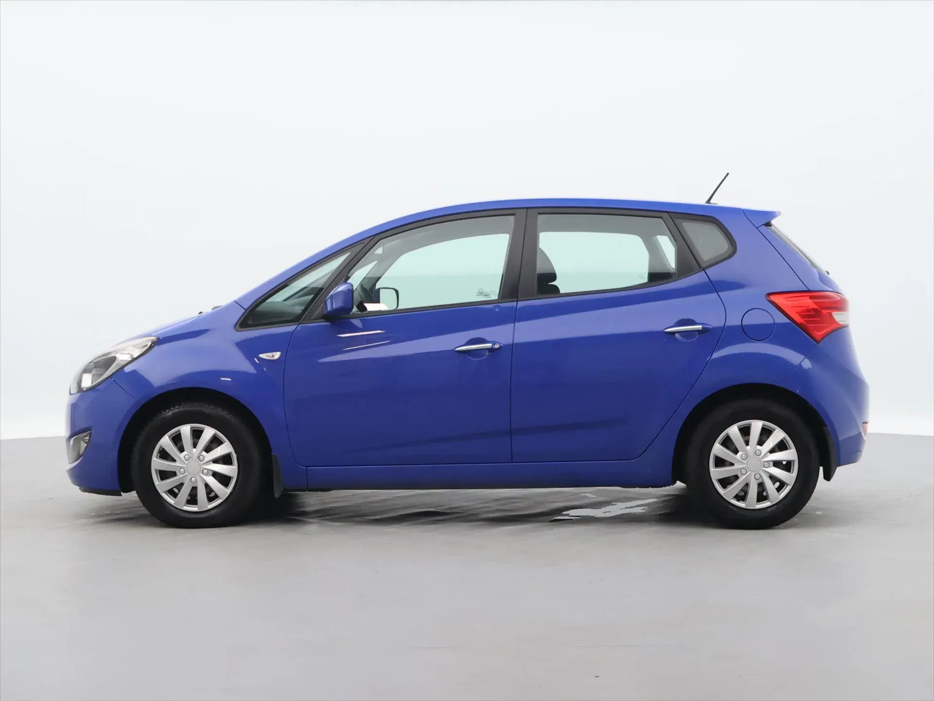 Hyundai ix20 - Náhled 4