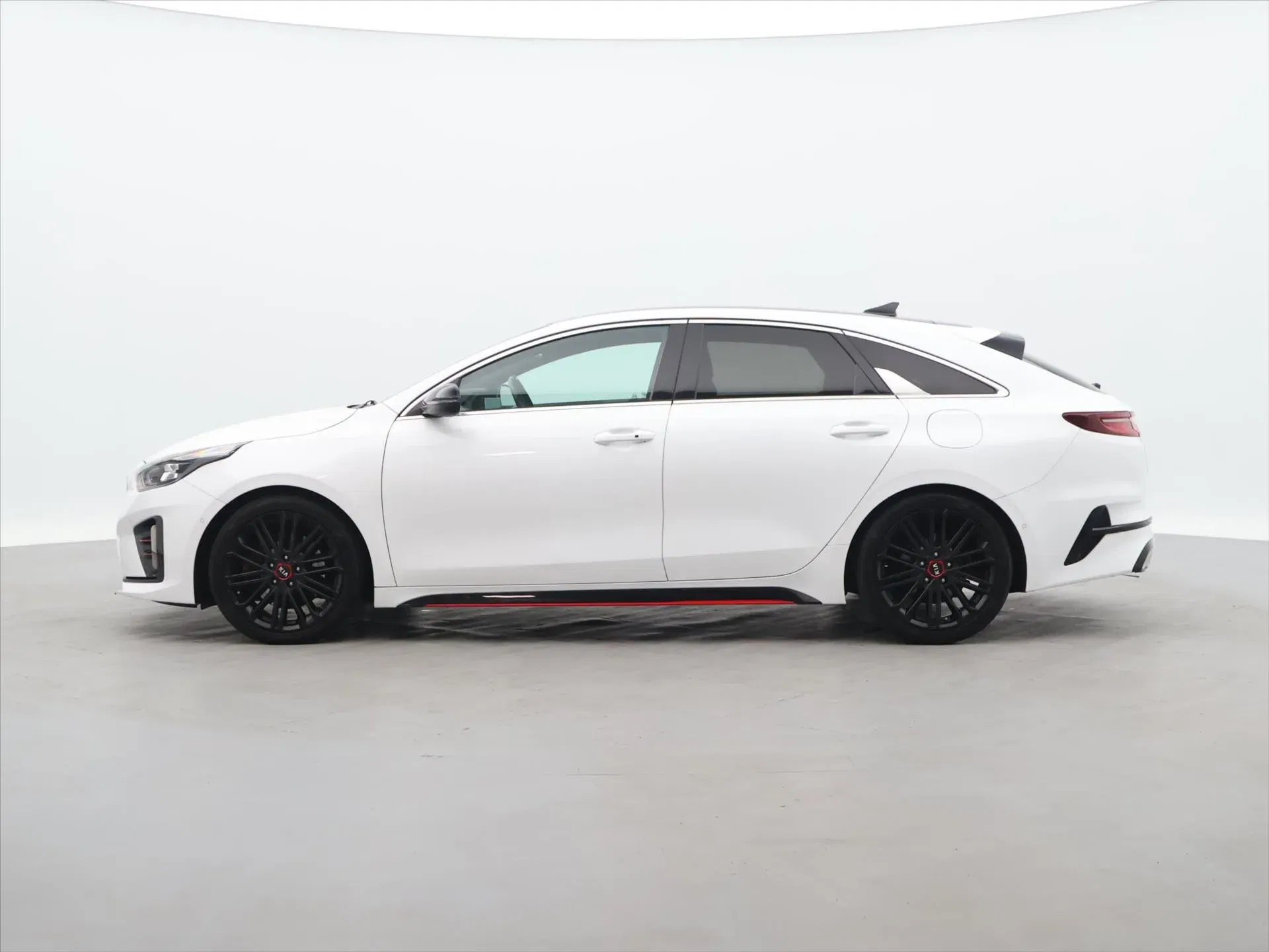 Kia Ceed - Náhled 4