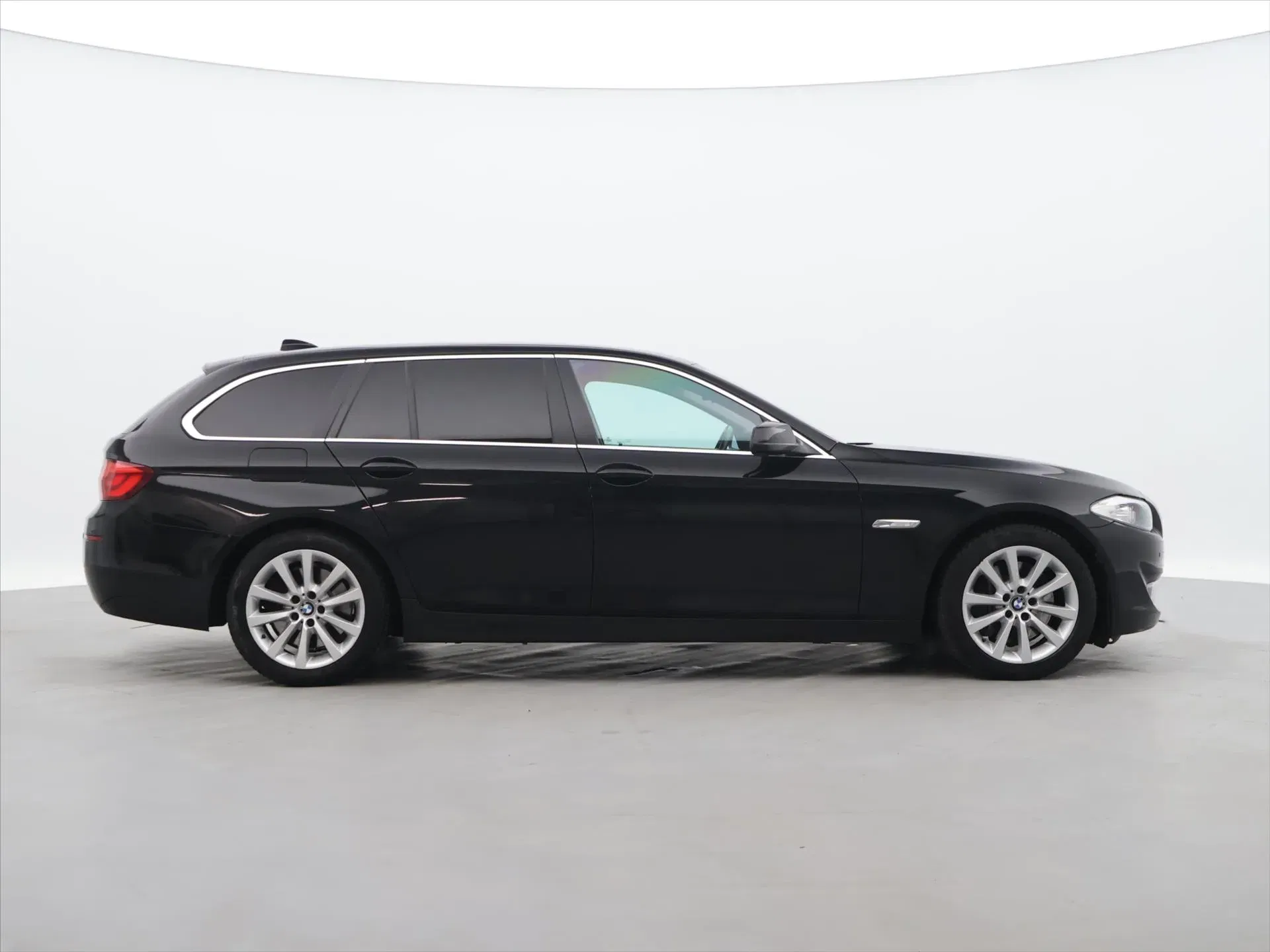 BMW Řada 5 - Náhled 7