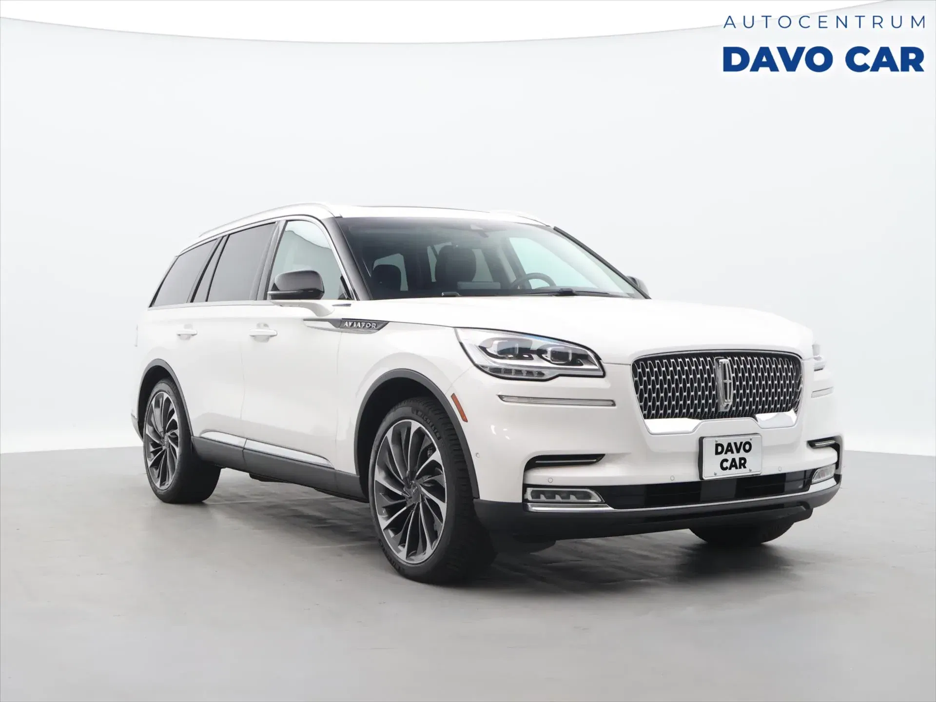 Lincoln Aviator - Obrázek 1