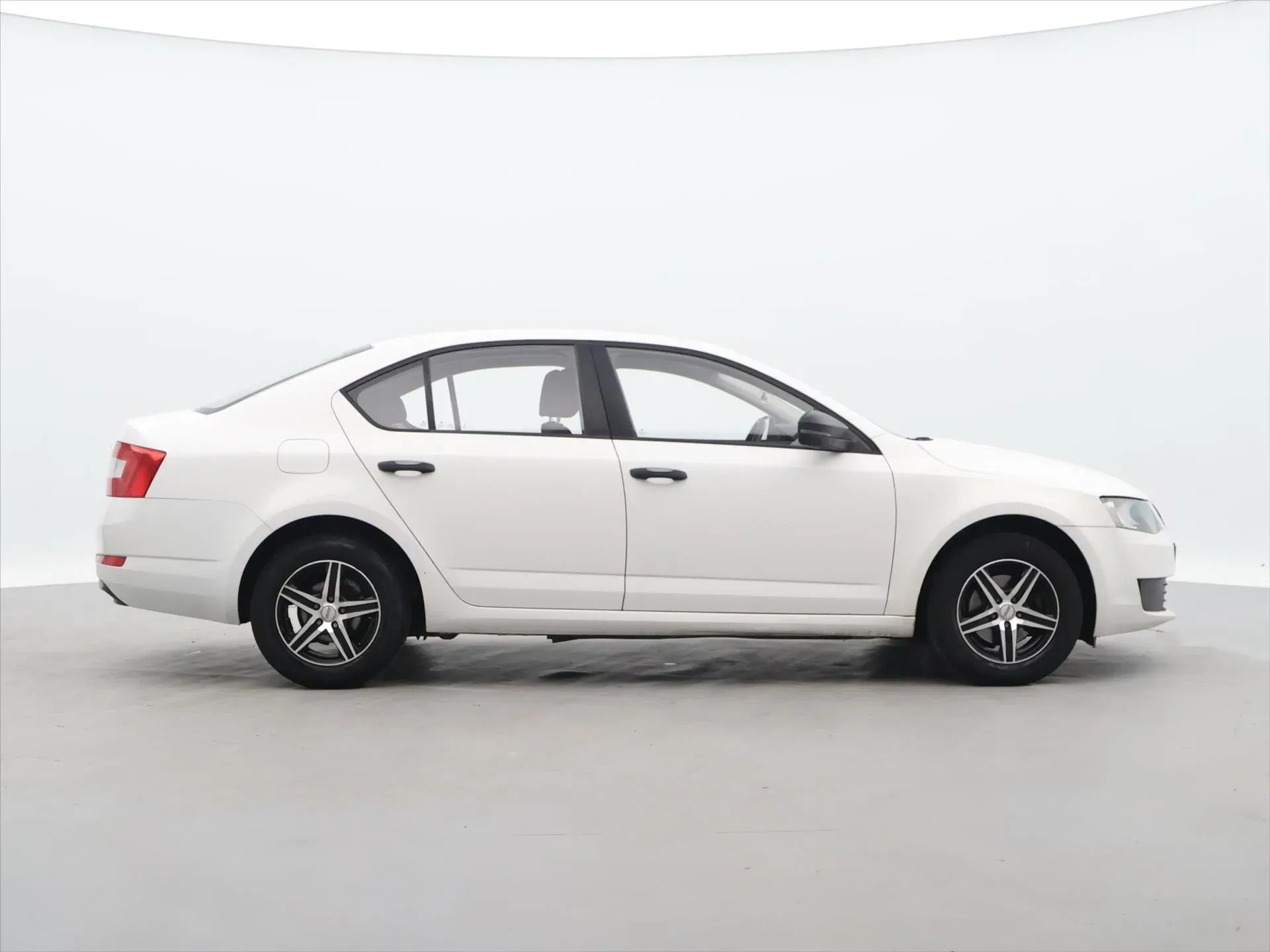 Škoda Octavia - Náhled 8