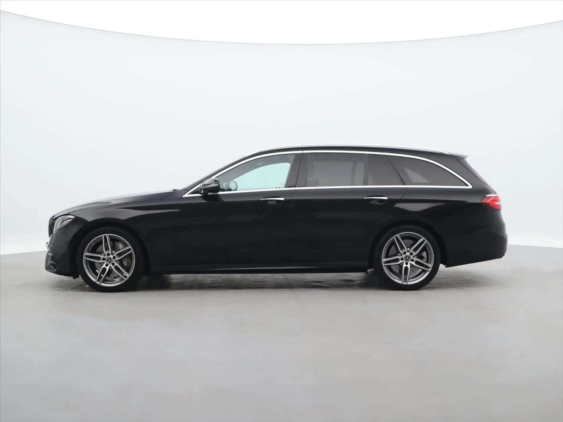 Mercedes-Benz Třídy E - Náhled 4